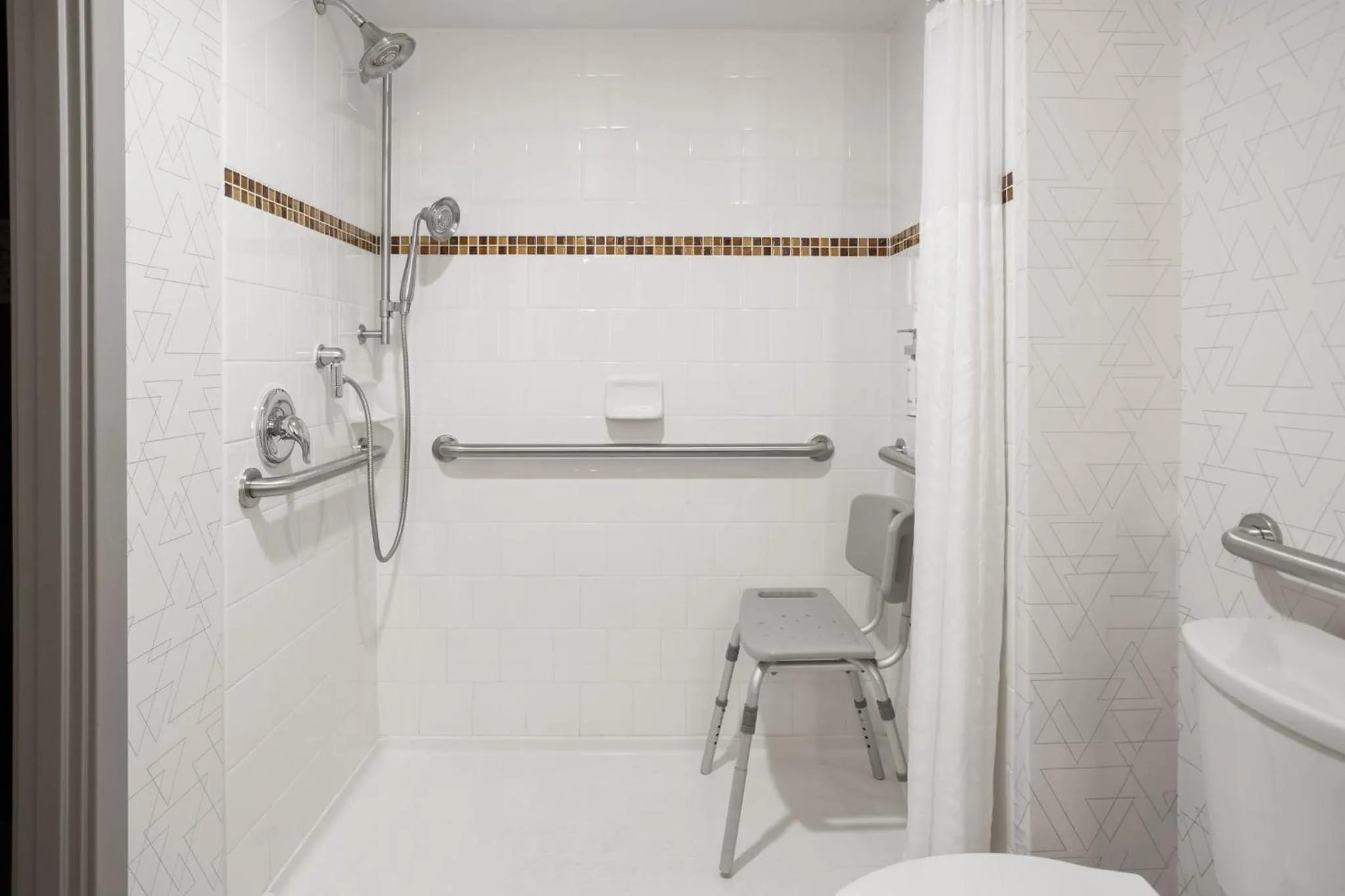 Bathroom in Holiday Inn Express Philadelphia Penn's Landing by IHG