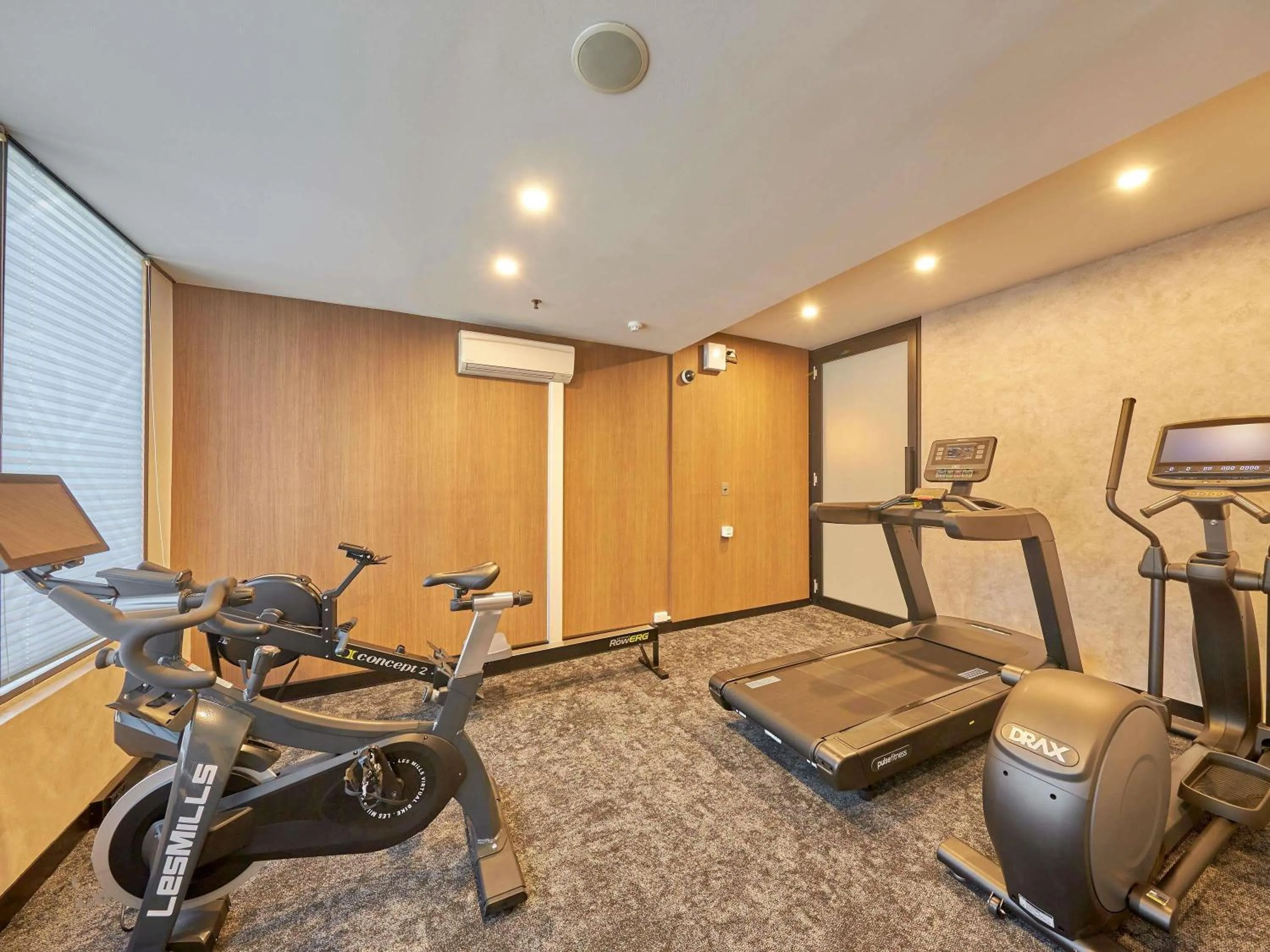 Fitness centre/facilities in ibis Perth