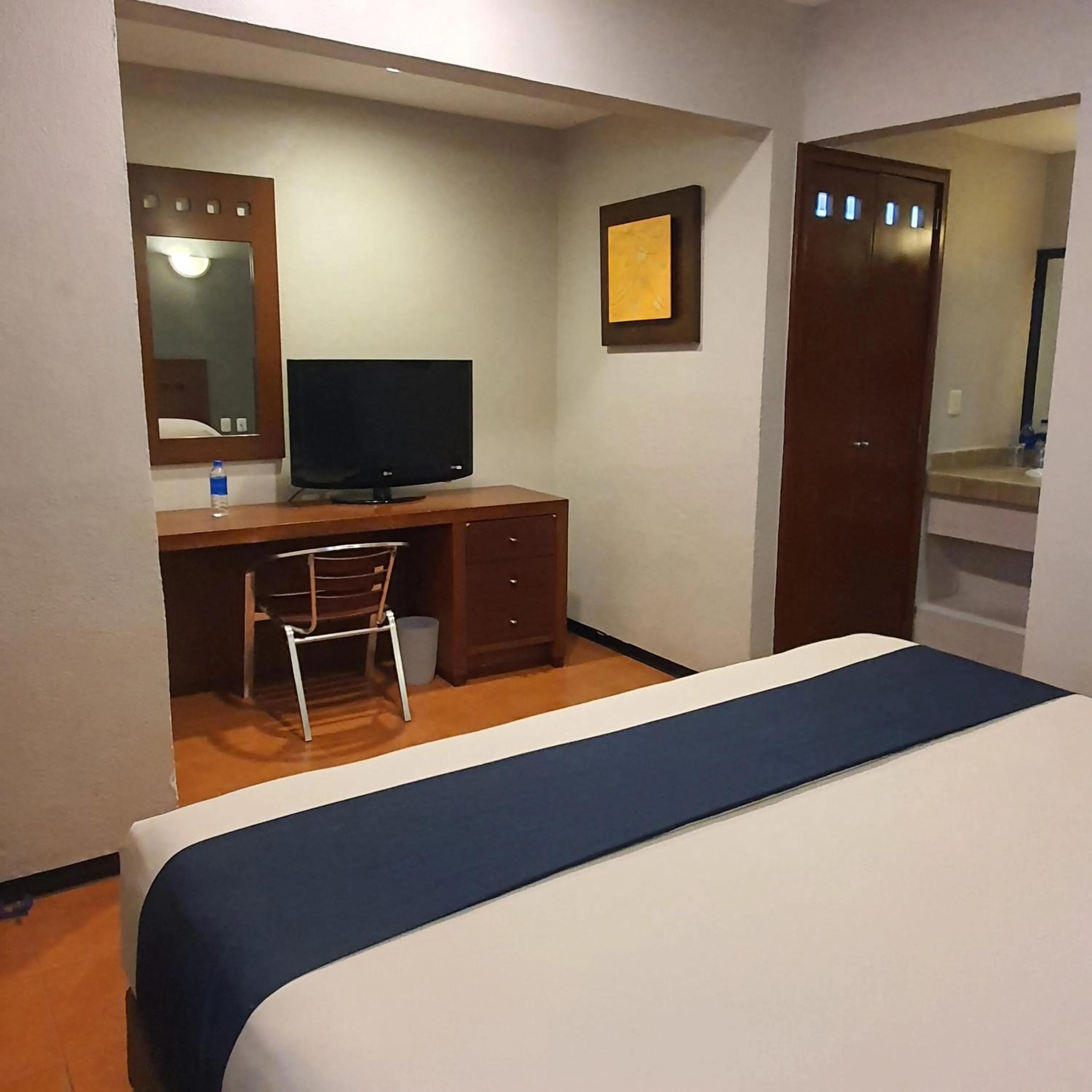 Bed in Hotel Panamerican