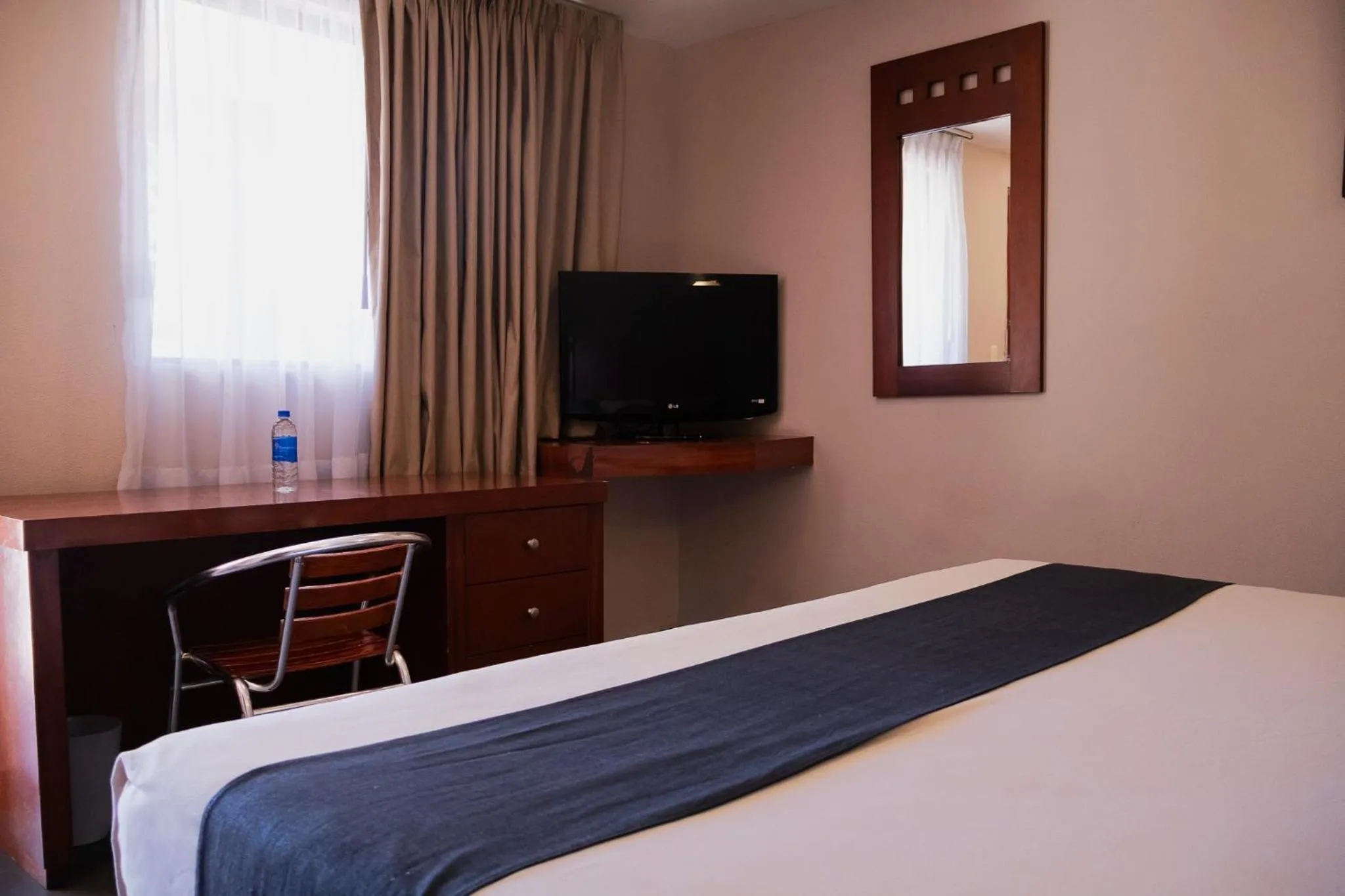 Bedroom, Bed in Hotel Panamerican