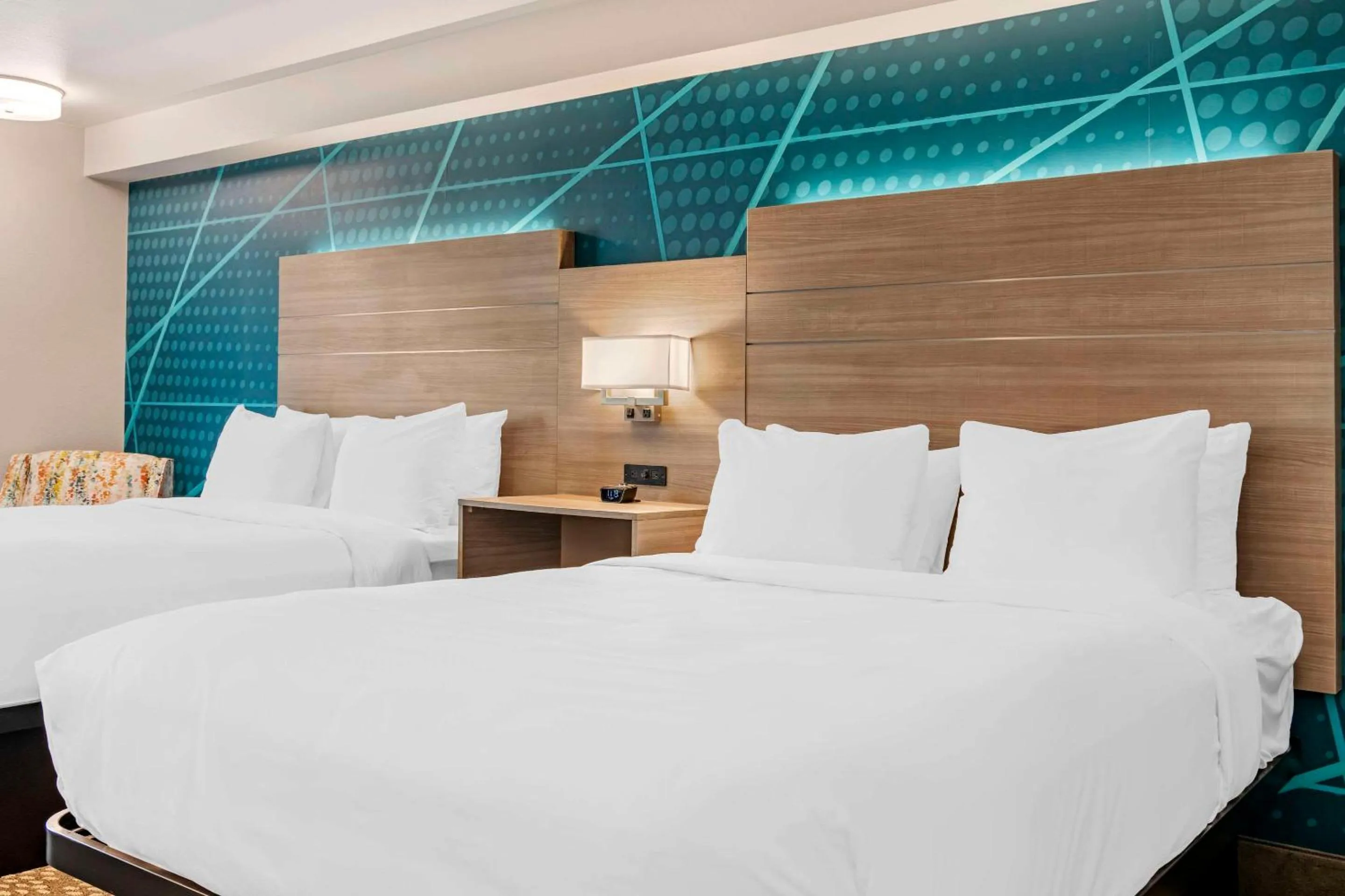 Bedroom, Bed in Comfort Inn Fairbanks