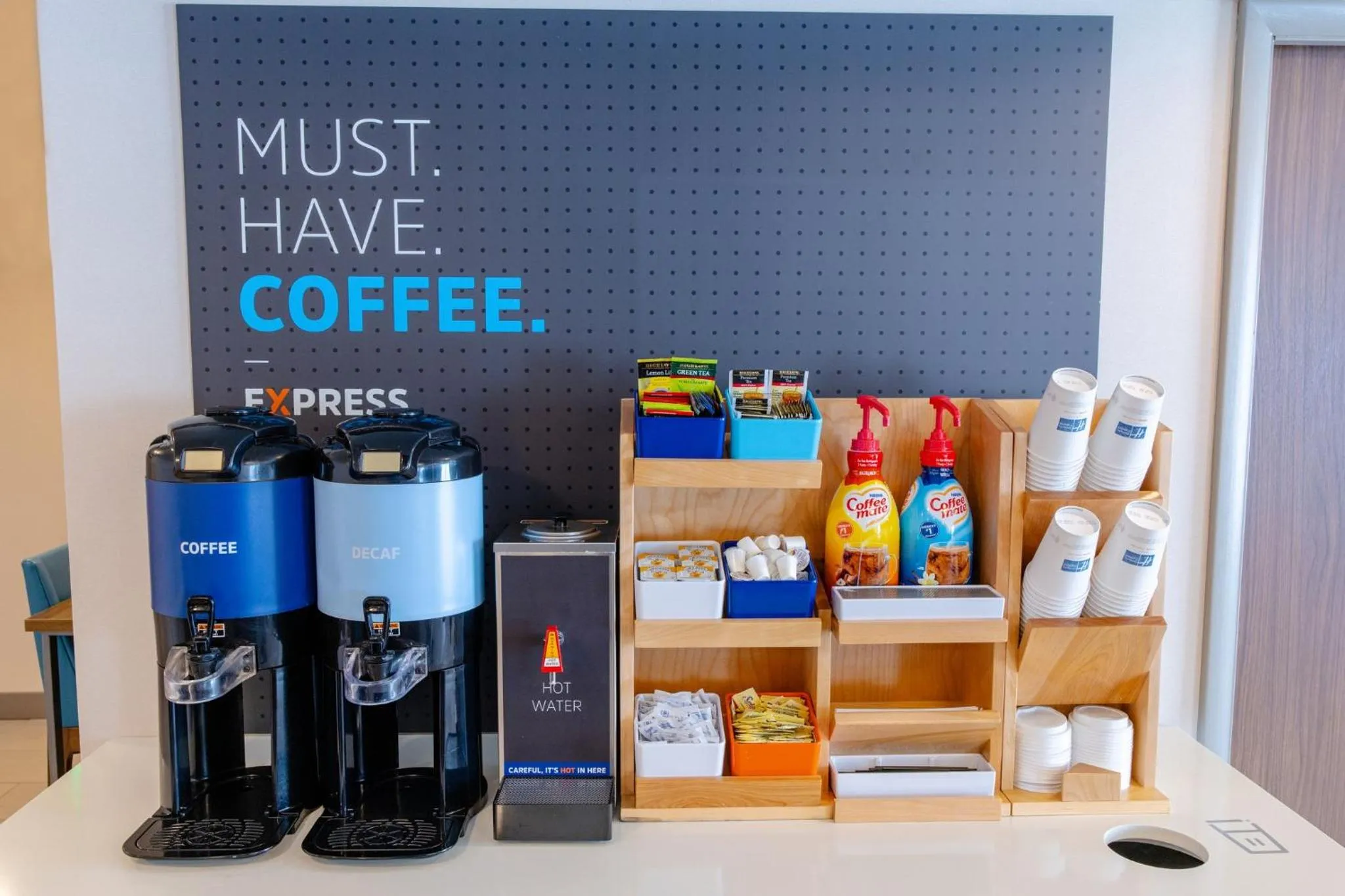 Breakfast in Holiday Inn Express - Neptune by IHG