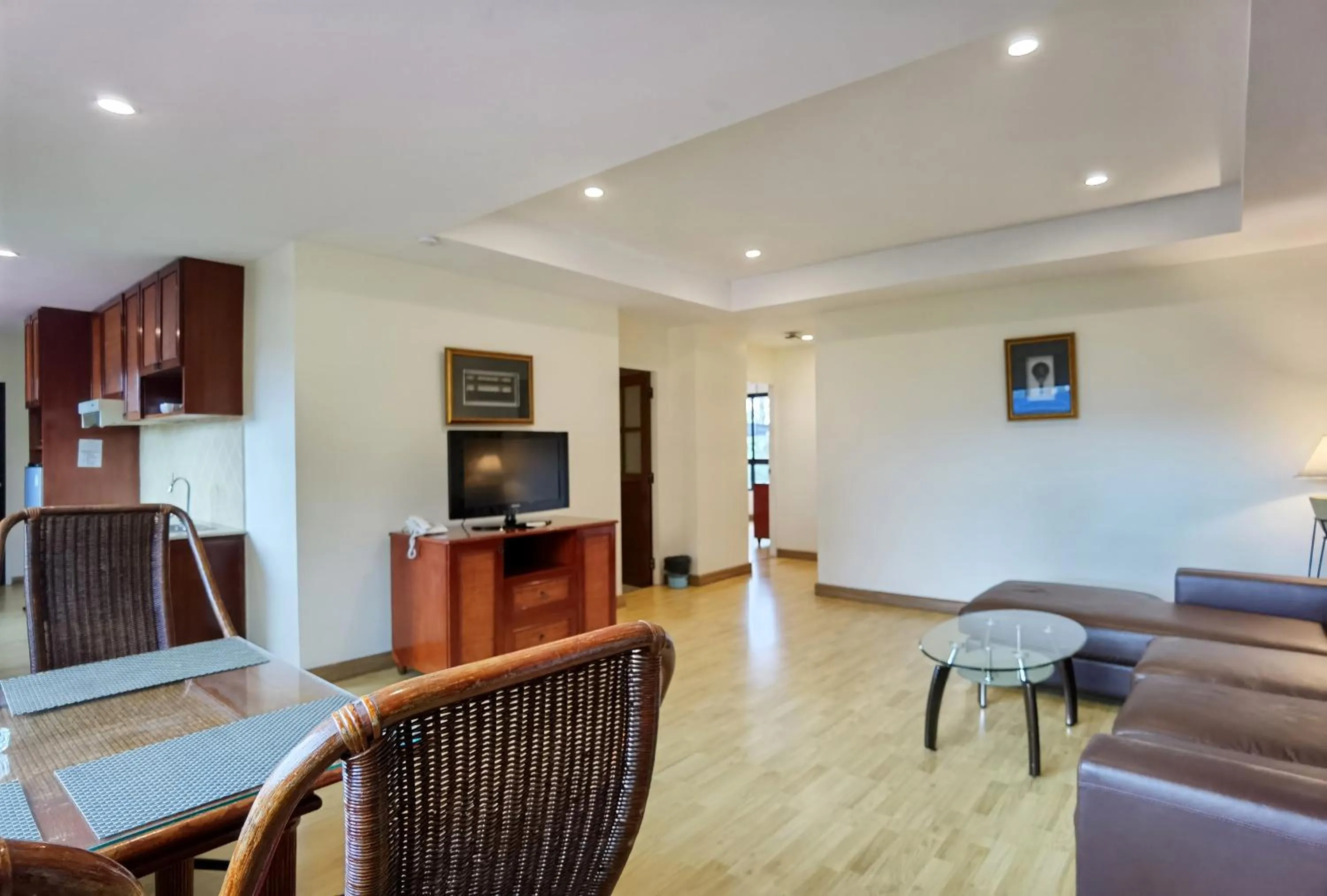 Living room in Nova Park Hotel Pattaya