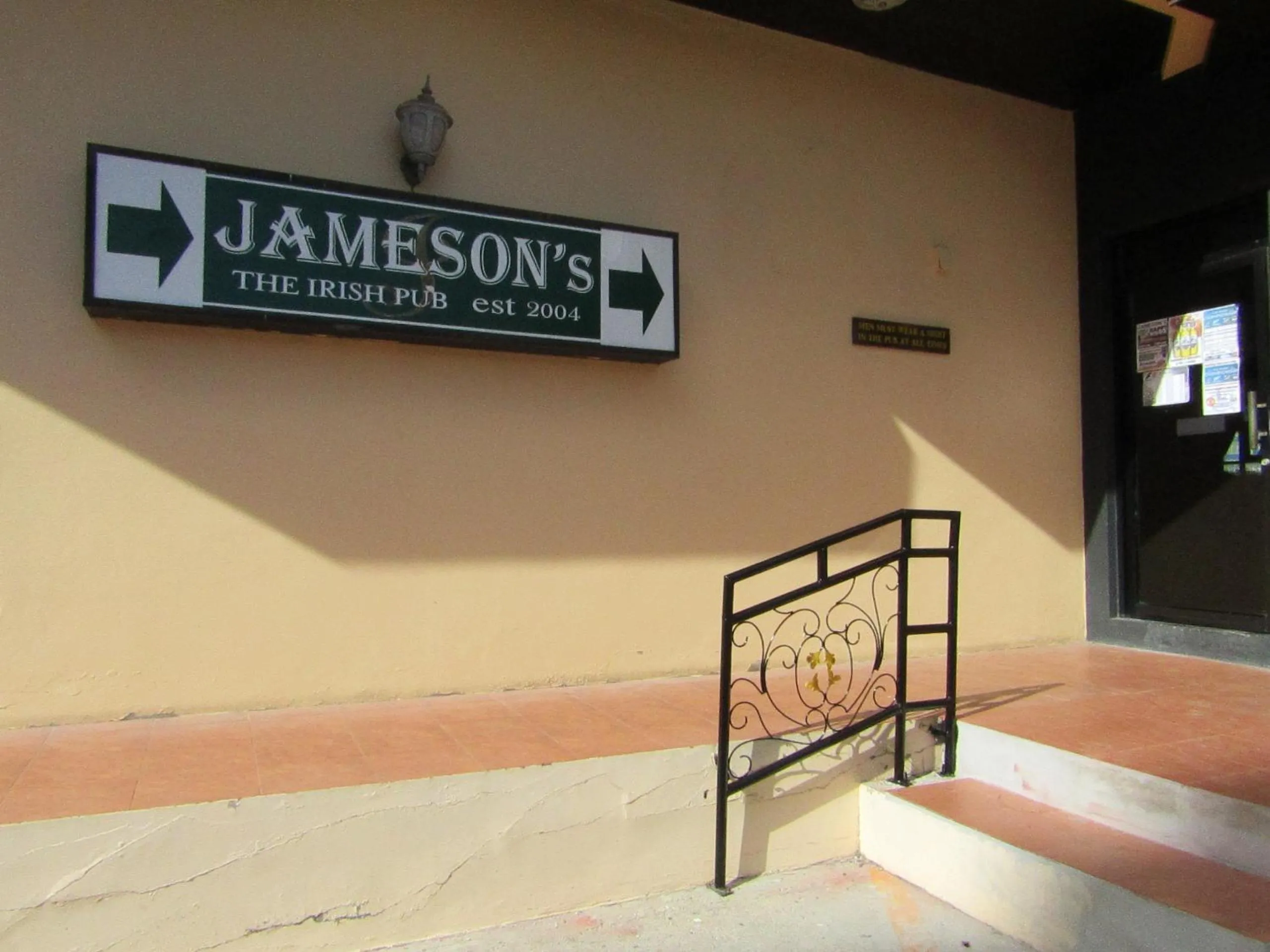 Restaurant/places to eat in Nova Park Hotel Pattaya