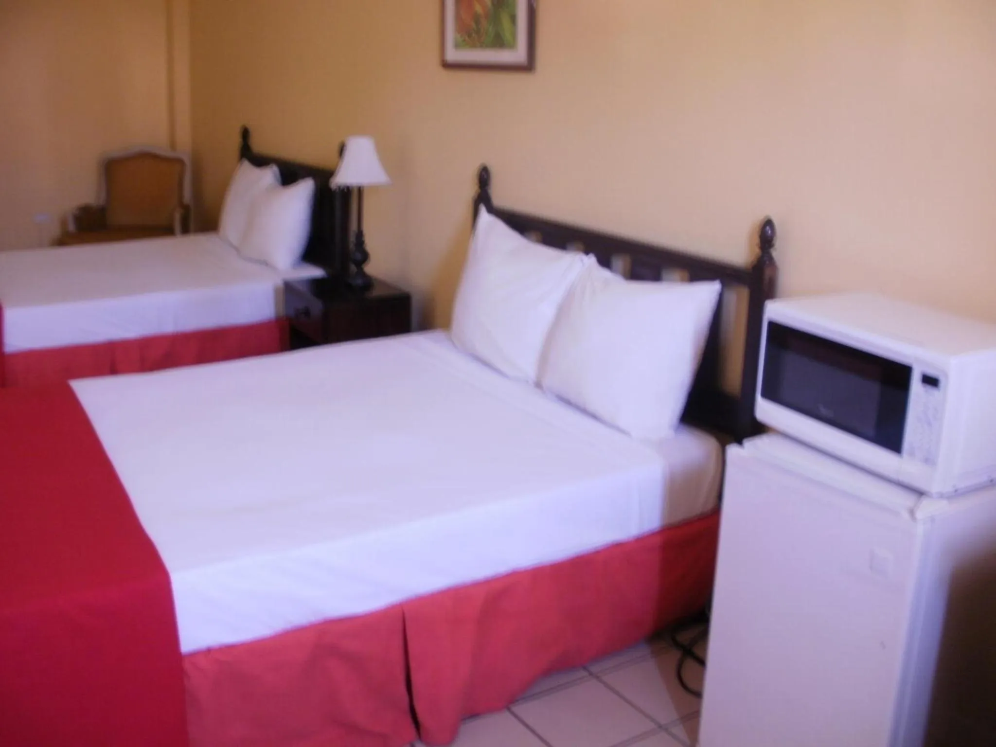 Photo of the whole room, Bed in Pineapple Court Hotel