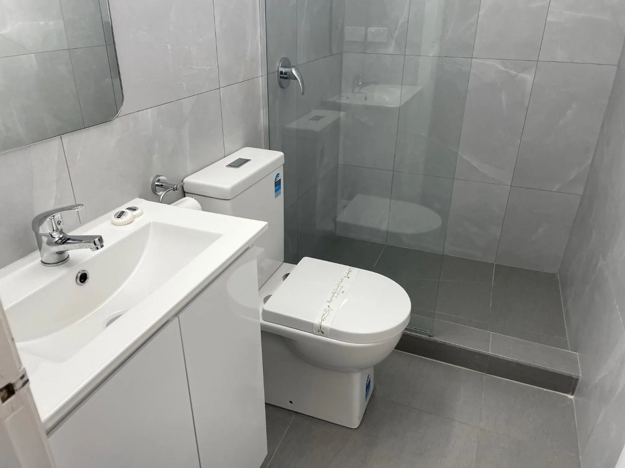 County Lodge Motor Inn