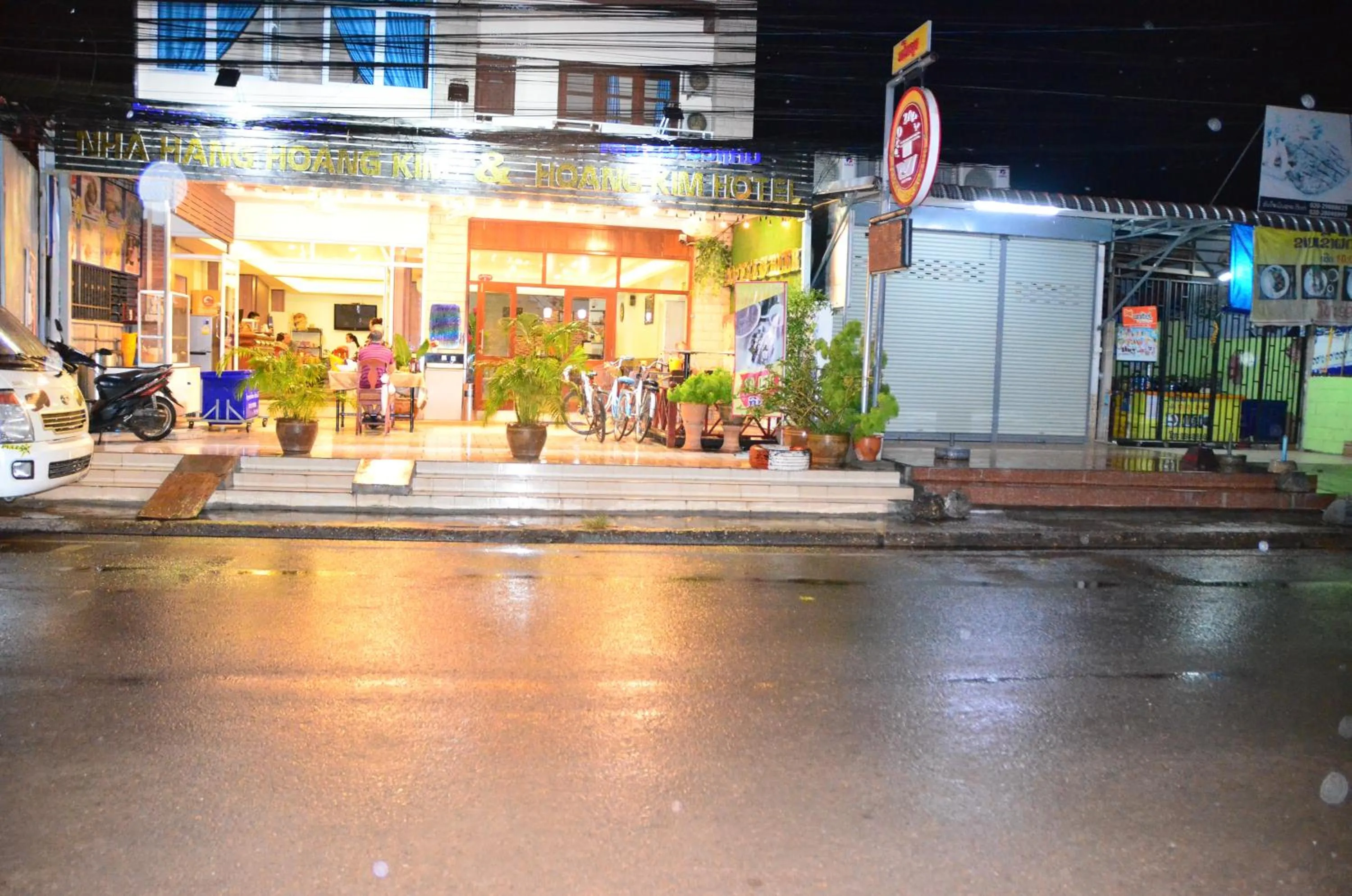 Street view in Hoang Kim Hotel