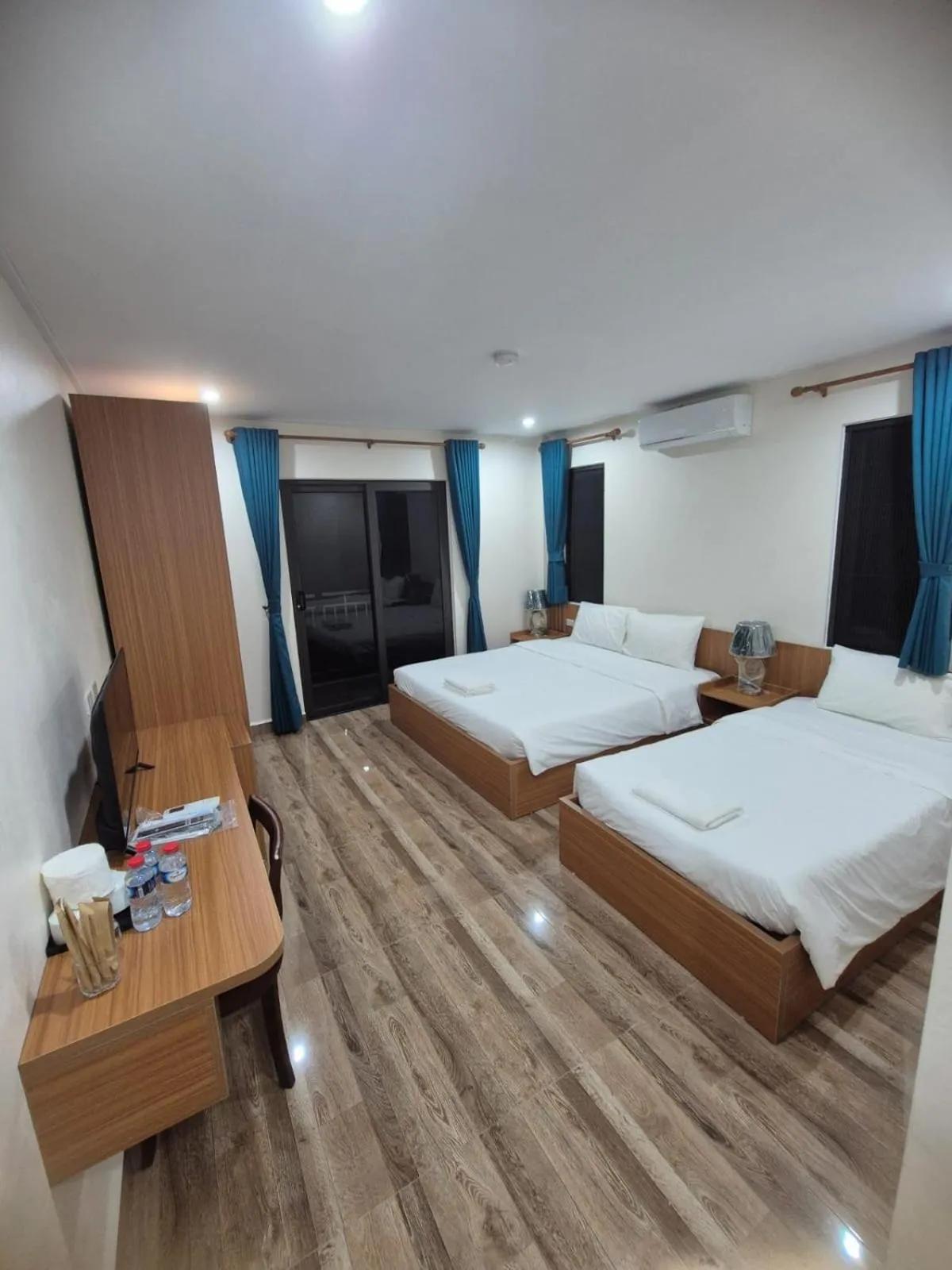 Bed in Hoang Kim Hotel