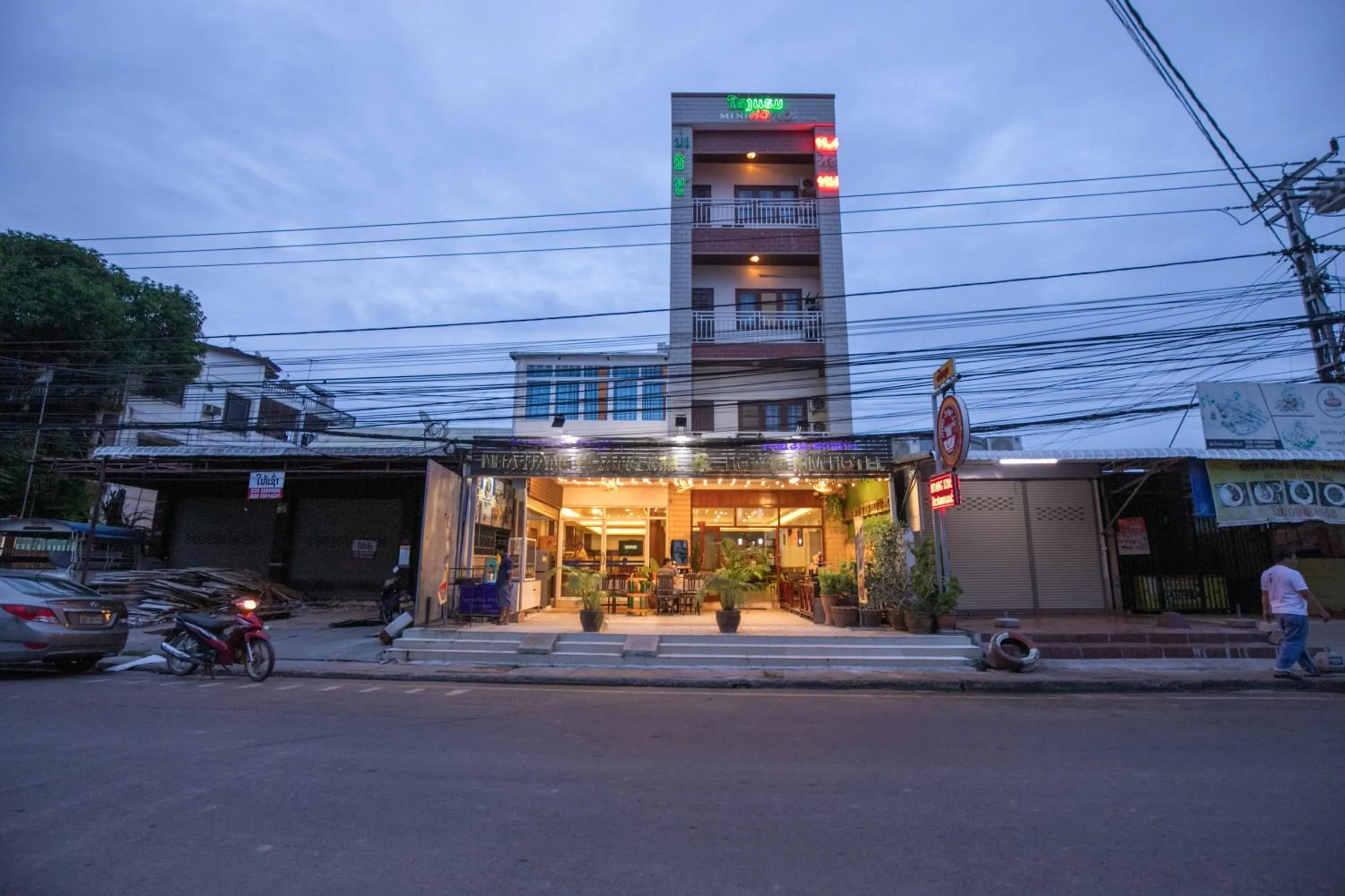 Property building in Hoang Kim Hotel