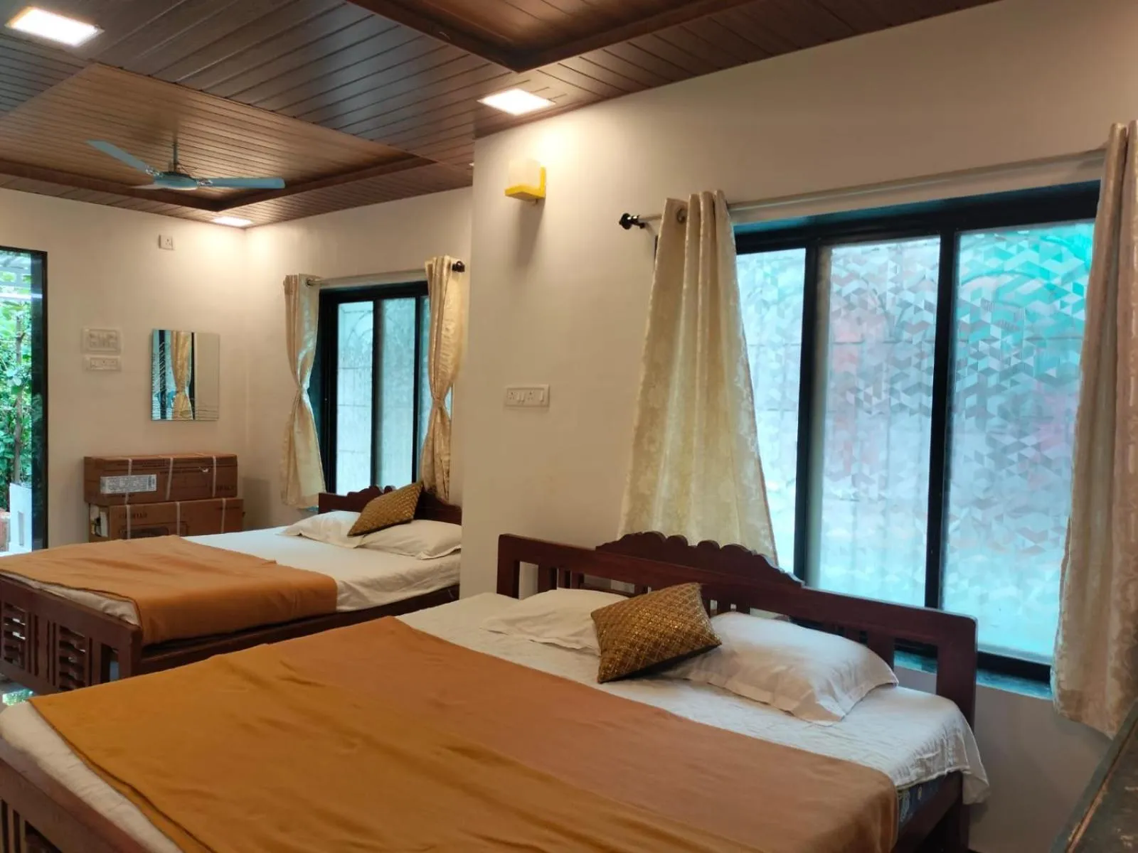 Bed in Redstone House by Oxystays Hospitality