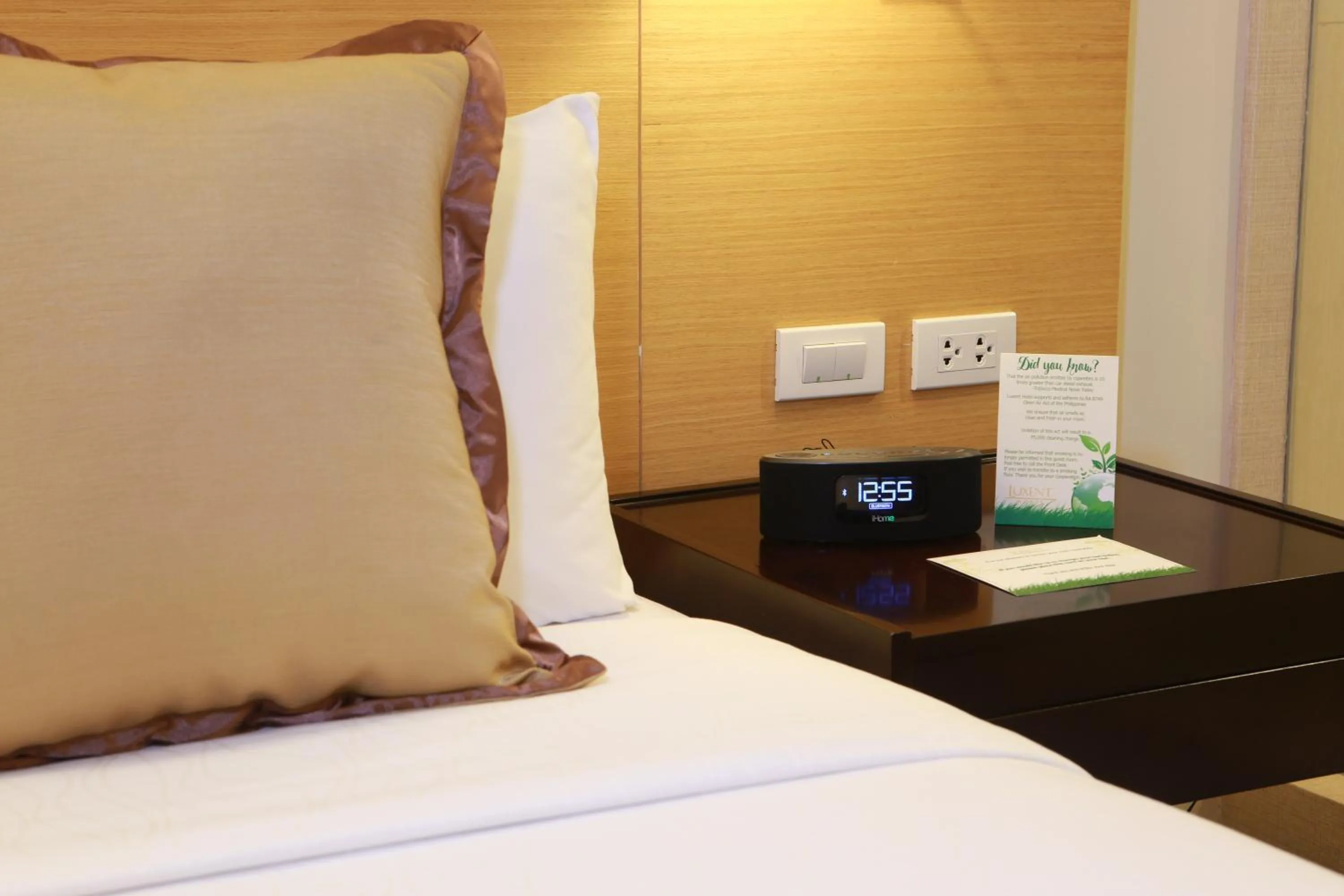 Decorative detail, Bed in Luxent Hotel