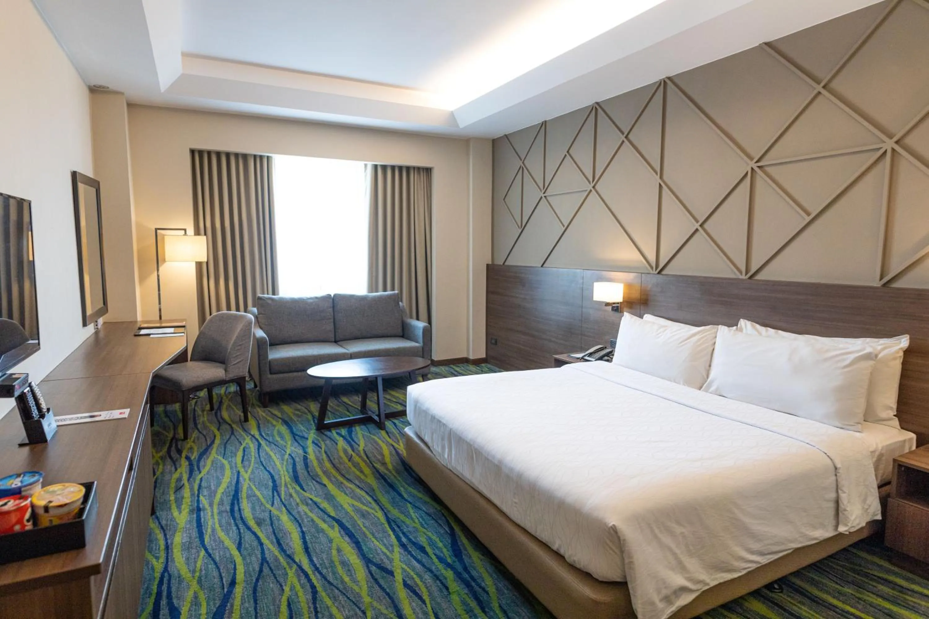 Bedroom, Bed in Luxent Hotel