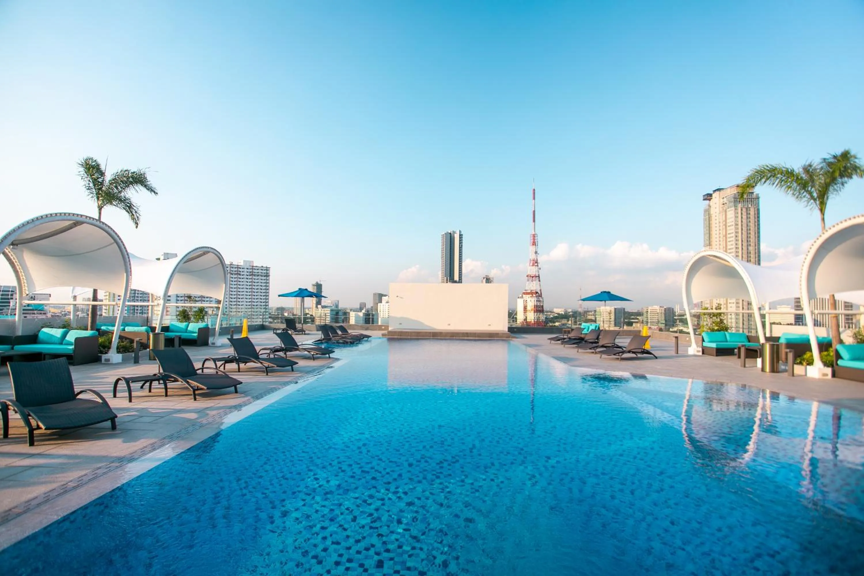 Decorative detail in Luxent Hotel