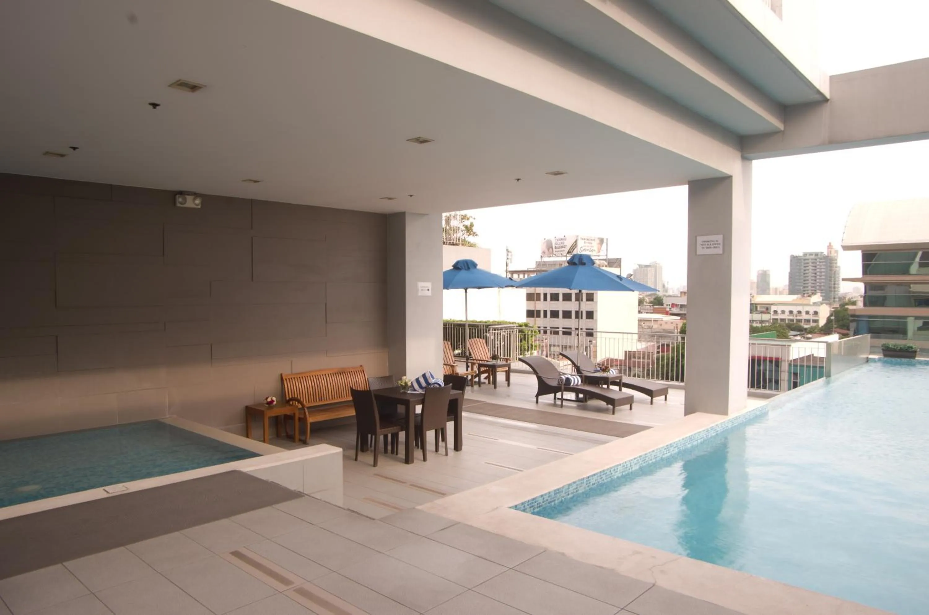 Pool view in Luxent Hotel