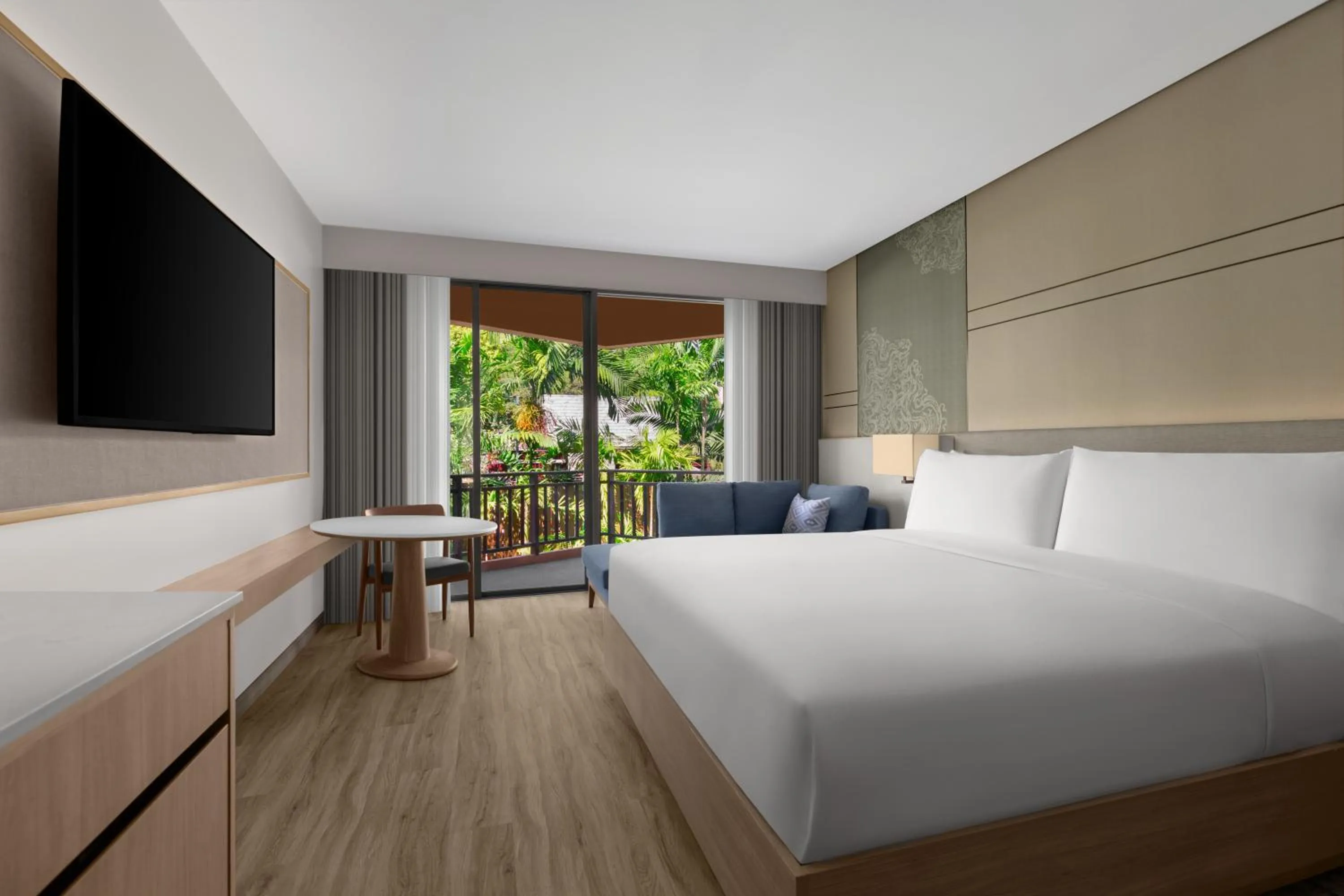 TV and multimedia, Bed in Patong Merlin Hotel - SHA Plus