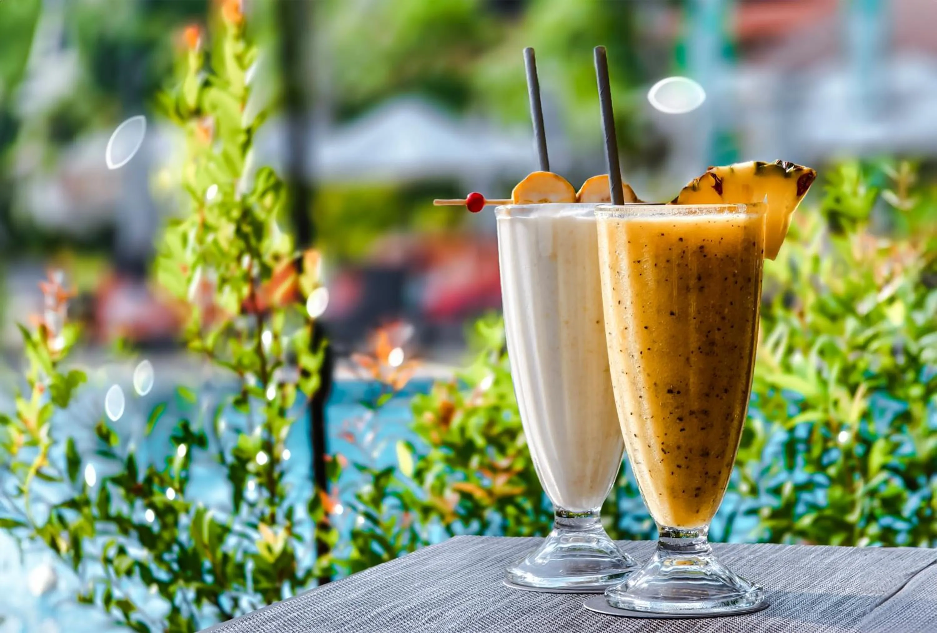 Lounge or bar, Drinks in Patong Merlin Hotel - SHA Plus