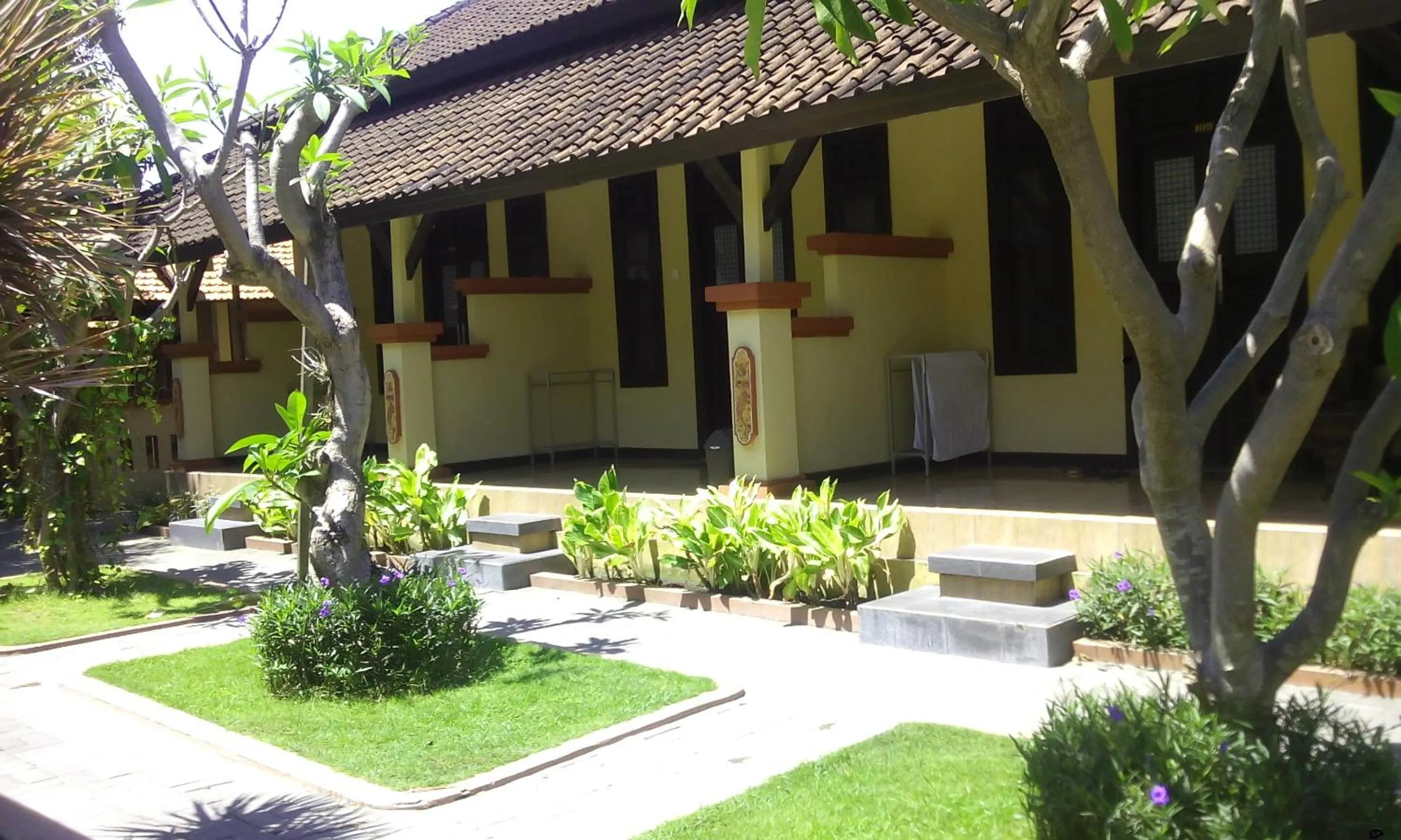 Garden in Bali Diva Hotel Kuta