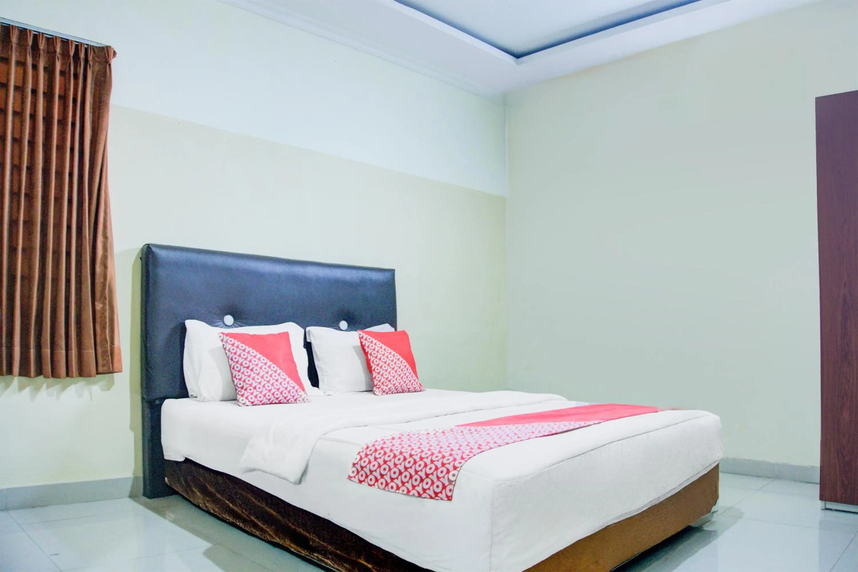 Bed in Hotel O Angkatan 45 Near Istana Gubernur Formerly Maleo Hotel