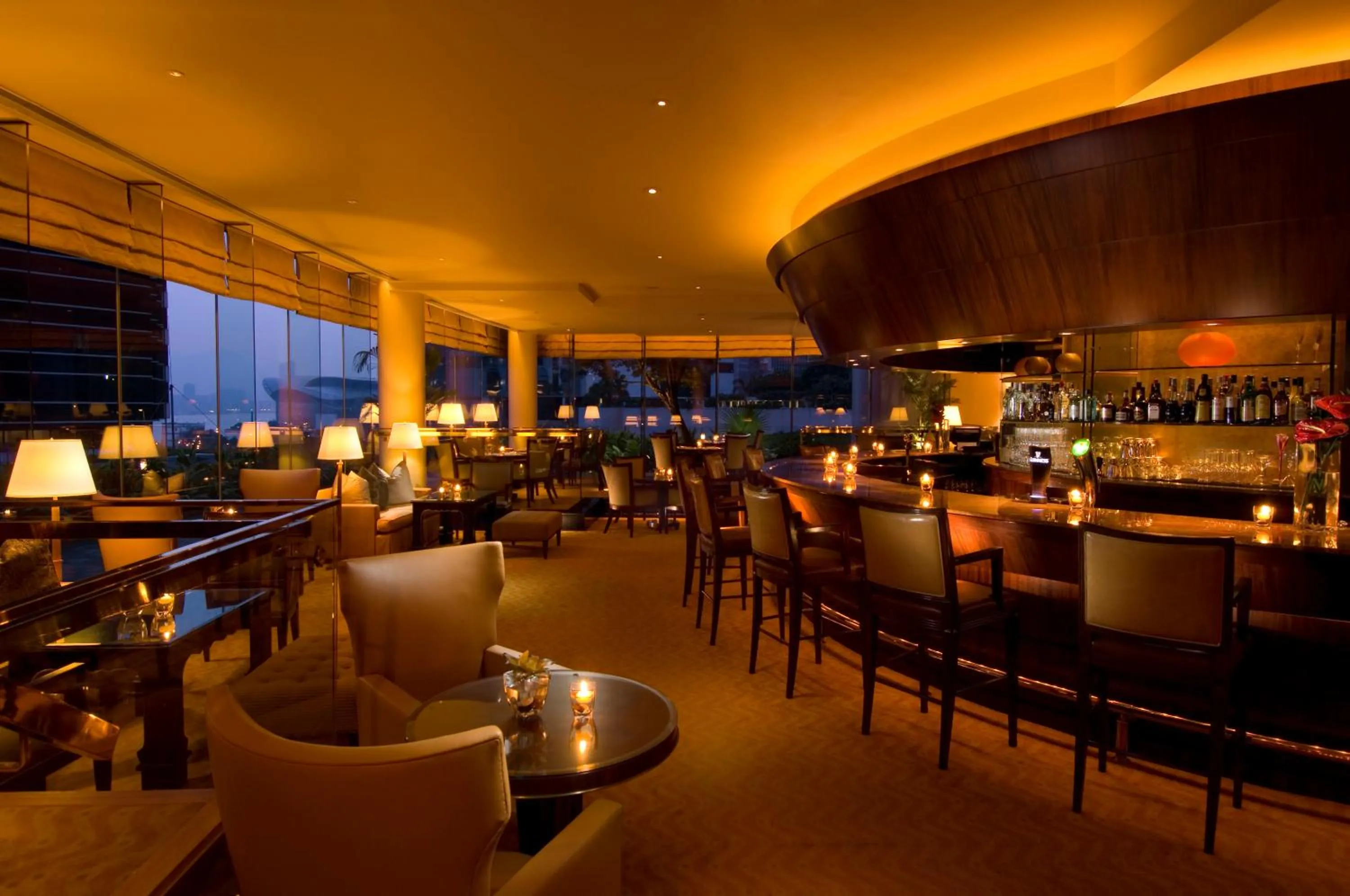 Restaurant/places to eat in Conrad Hong Kong