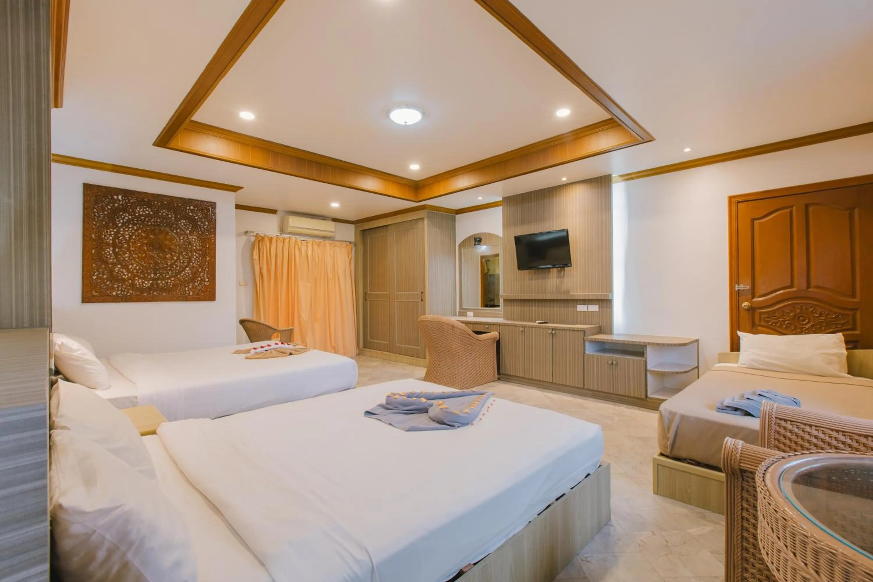 Photo of the whole room, Bed in Royal Prince Residence, Patong Beach