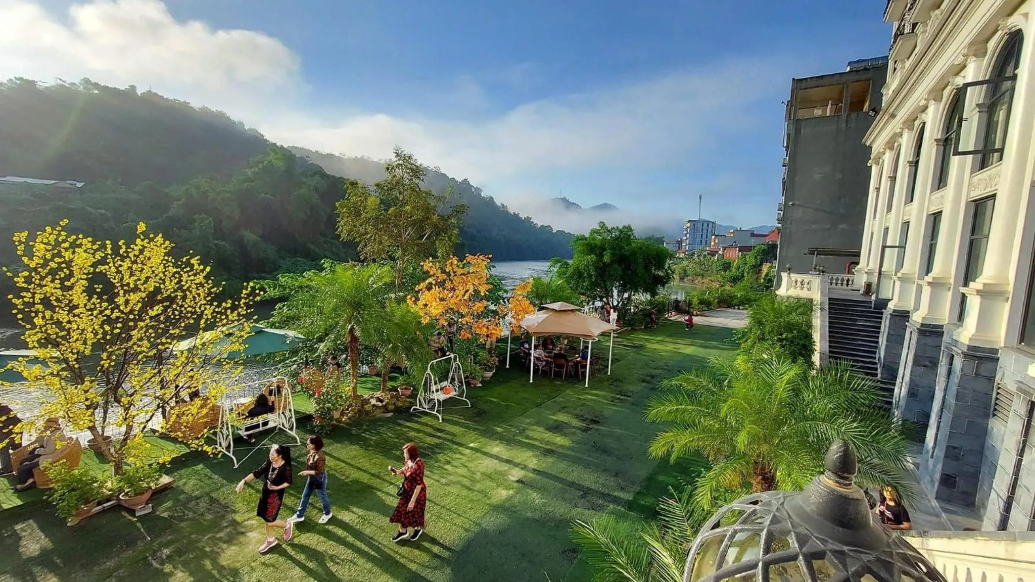 Day in Phoenix Hotel Hà Giang