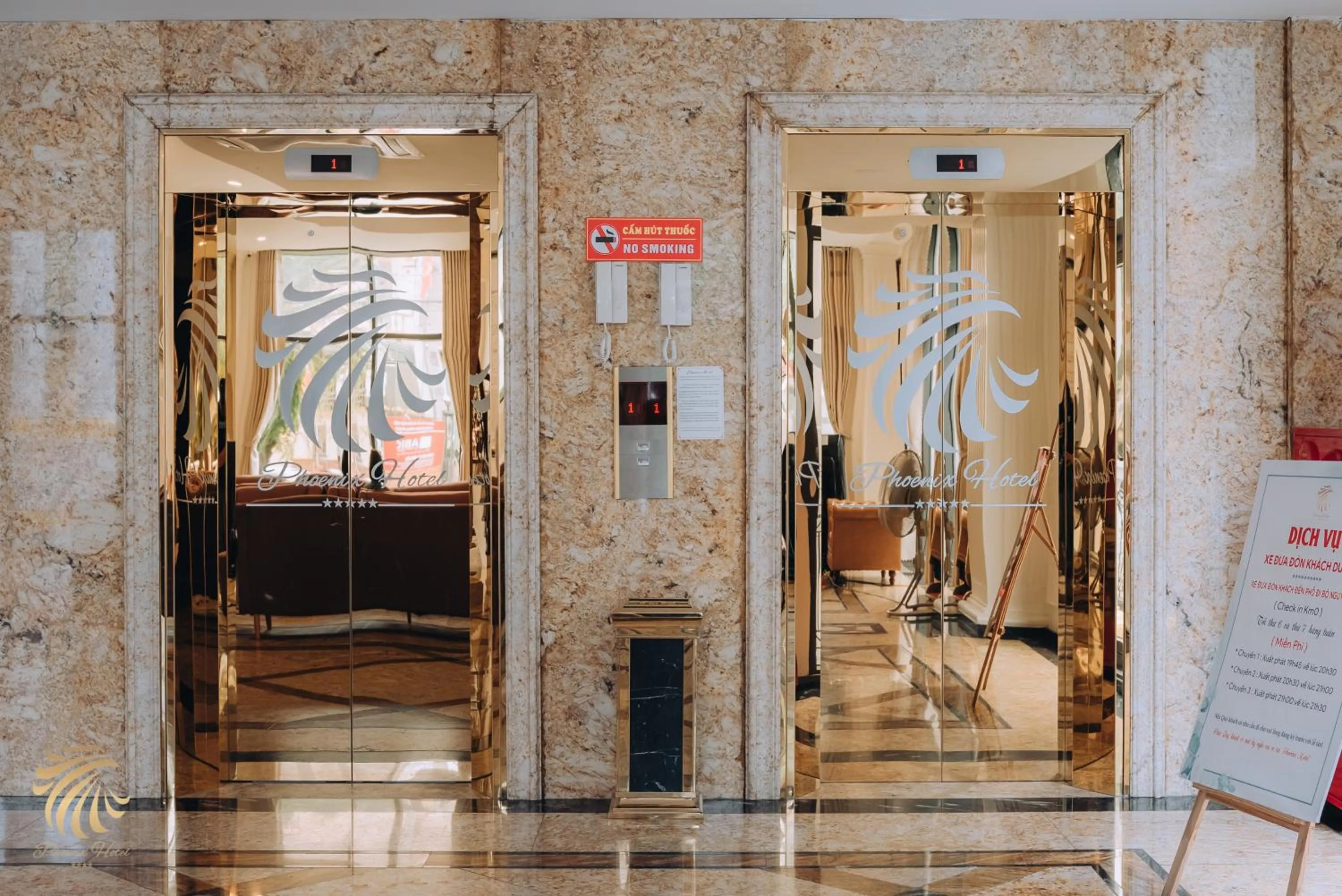 elevator in Phoenix Hotel Hà Giang