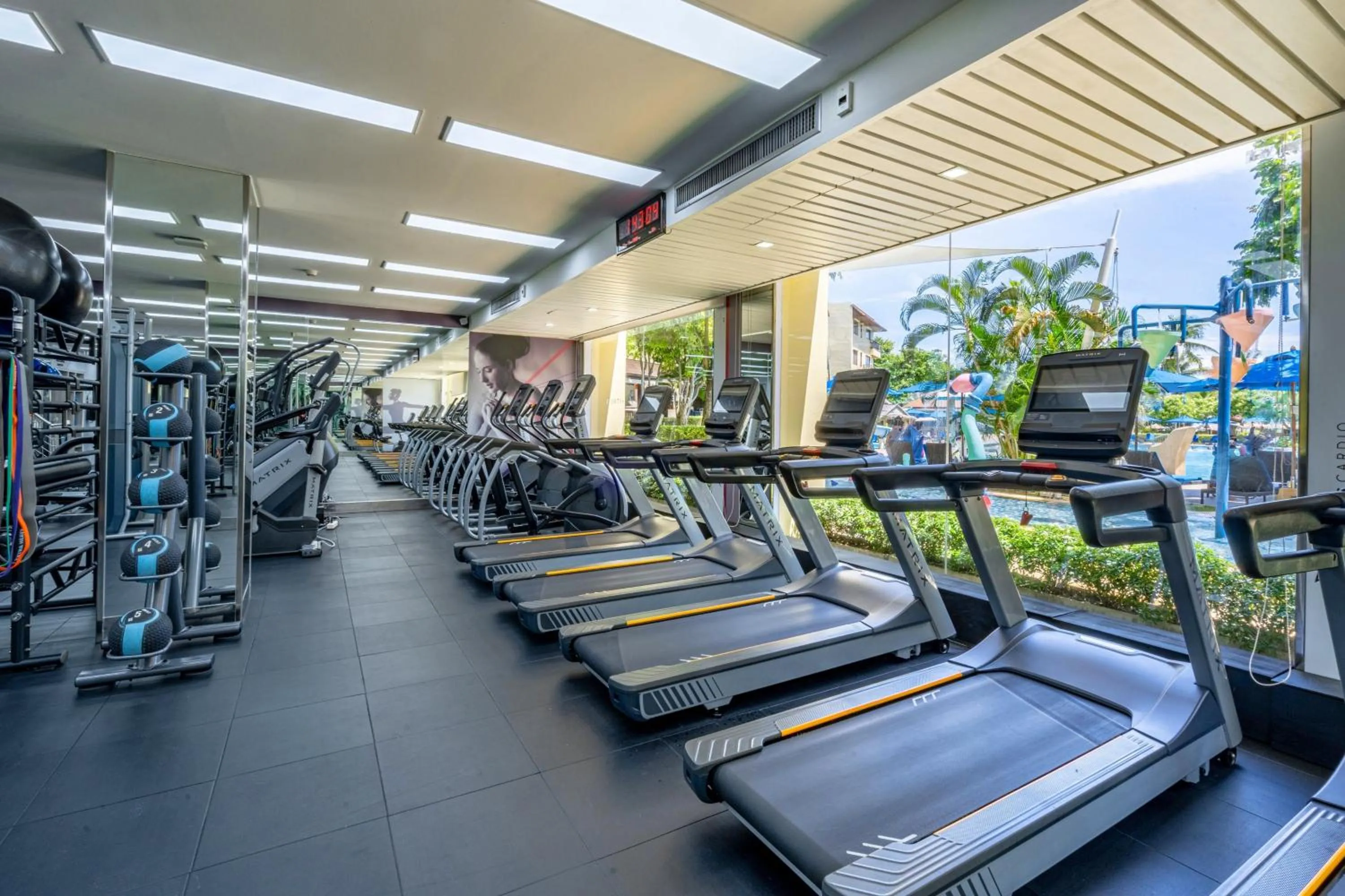 Fitness centre/facilities in Phuket Marriott Resort & Spa, Merlin Beach