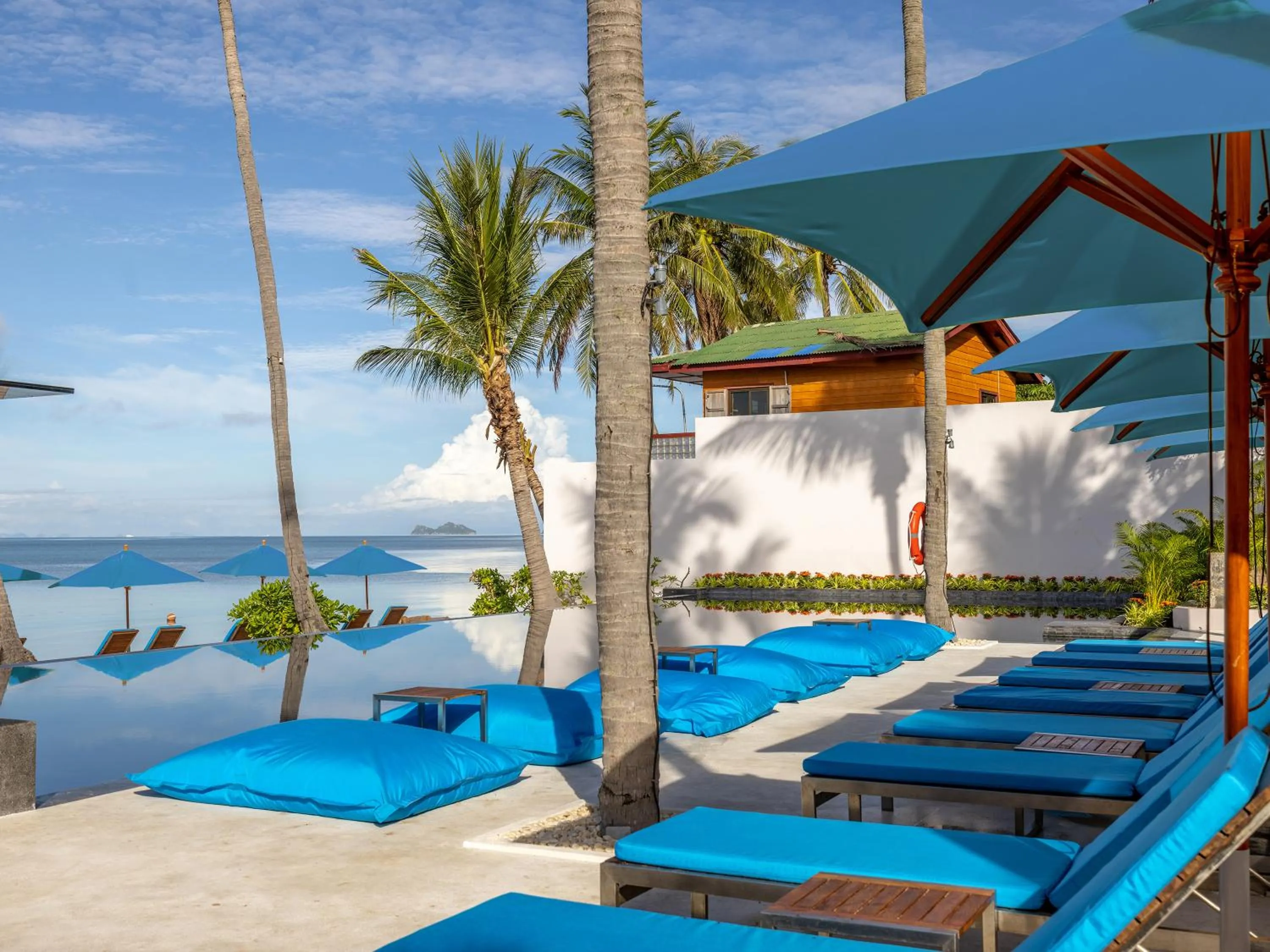 Pool view in Explorar Koh Phangan - Adults Only Resort and Spa