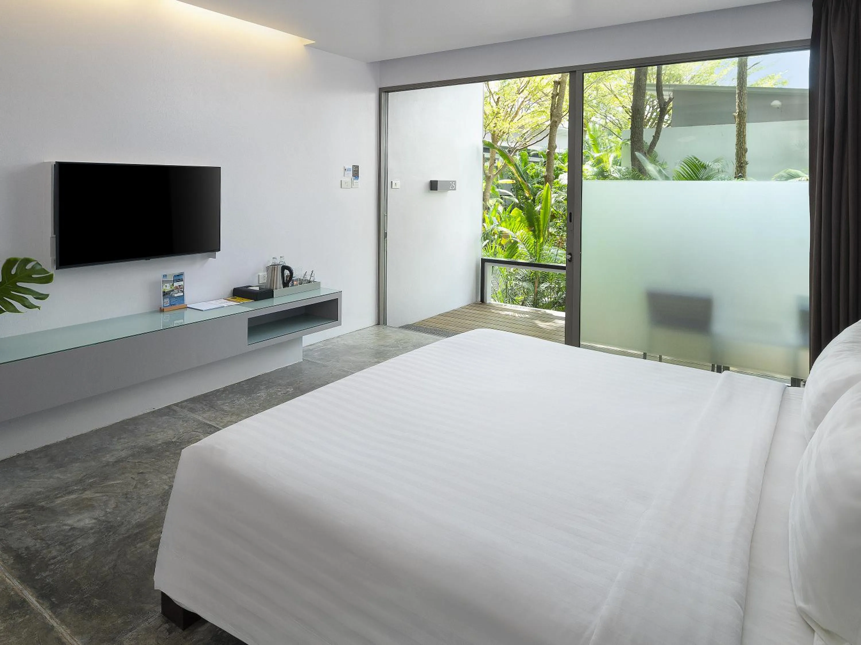 Bed in Explorar Koh Phangan - Adults Only Resort and Spa