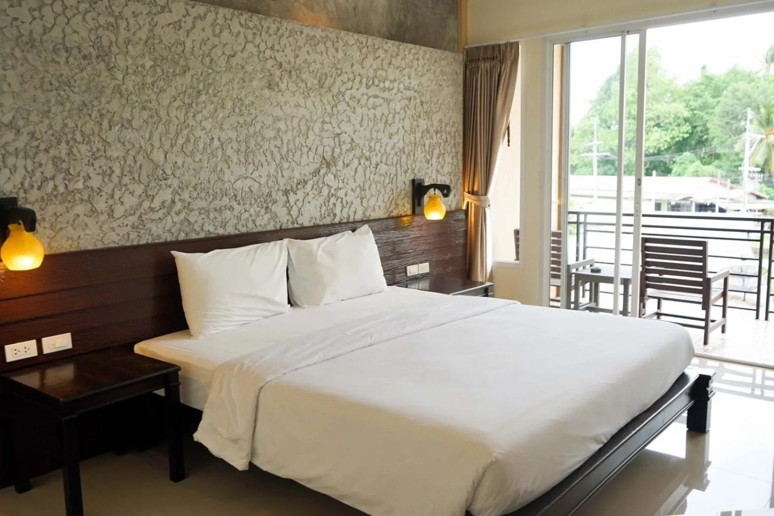 Bed in Khaolak Suthawan Resort - SHA Plus
