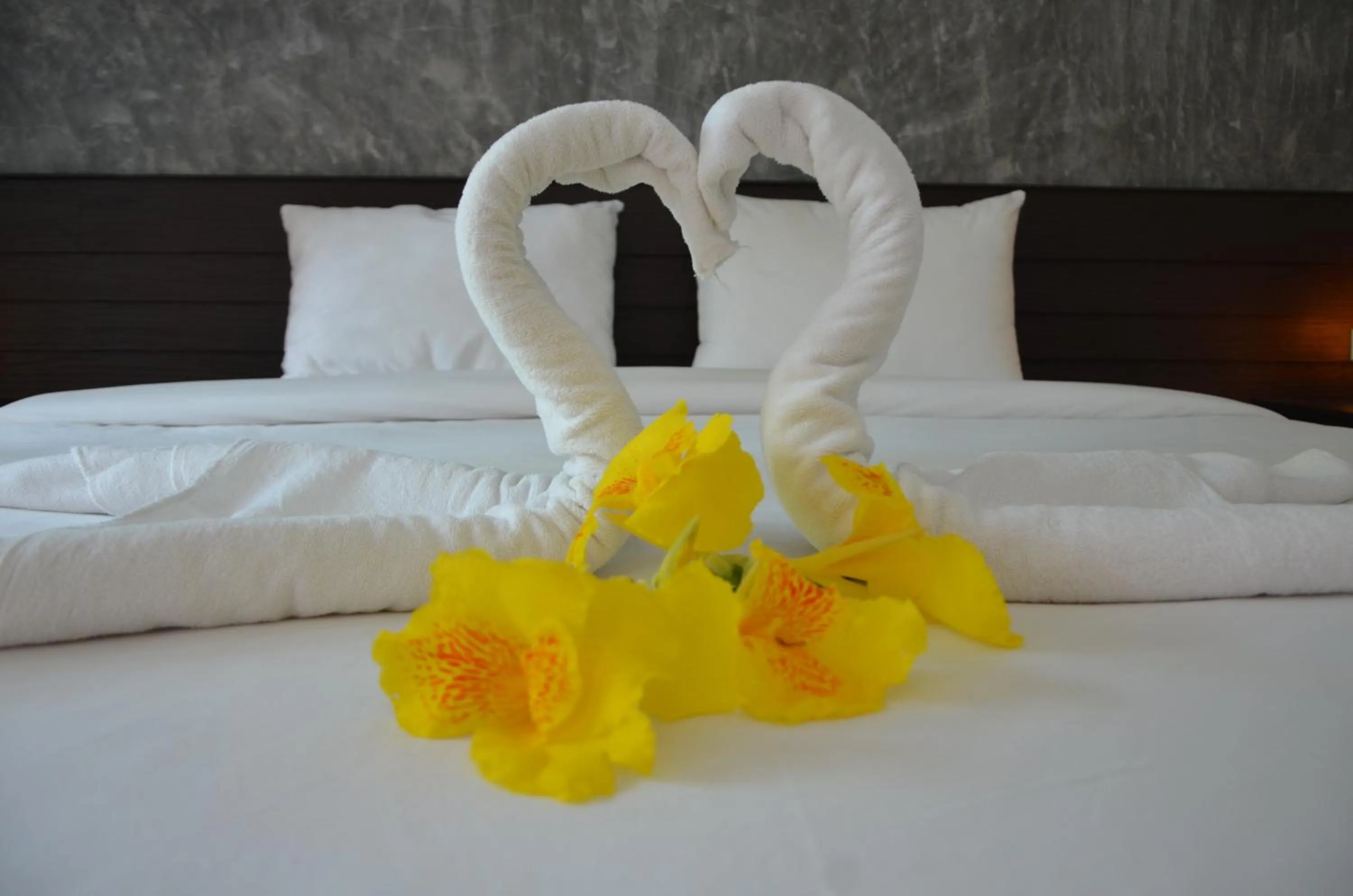 Bedroom, Bed in Khaolak Suthawan Resort - SHA Plus