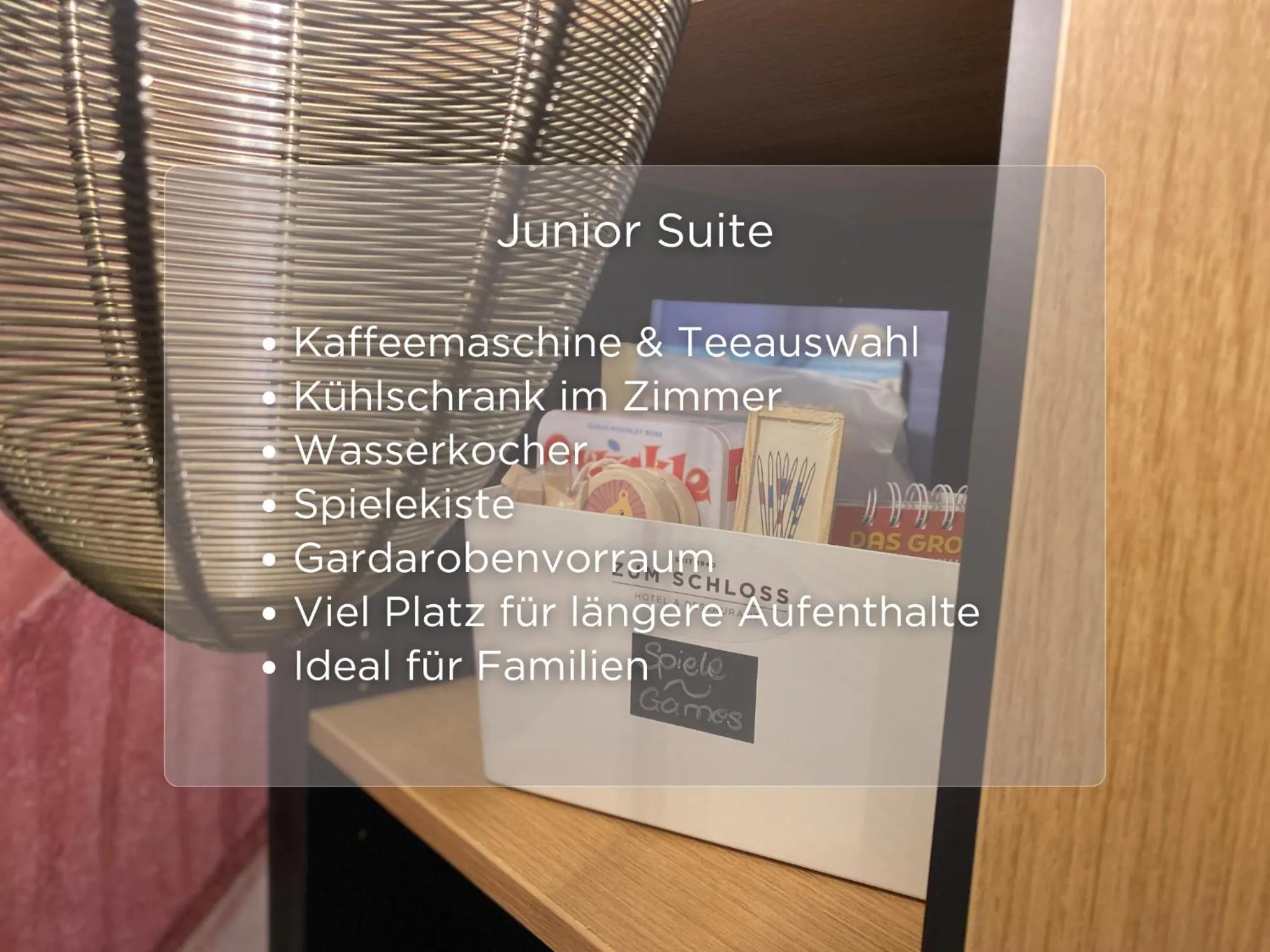 Text overlay in ZUM SCHLOSS - Boutique-Hotel