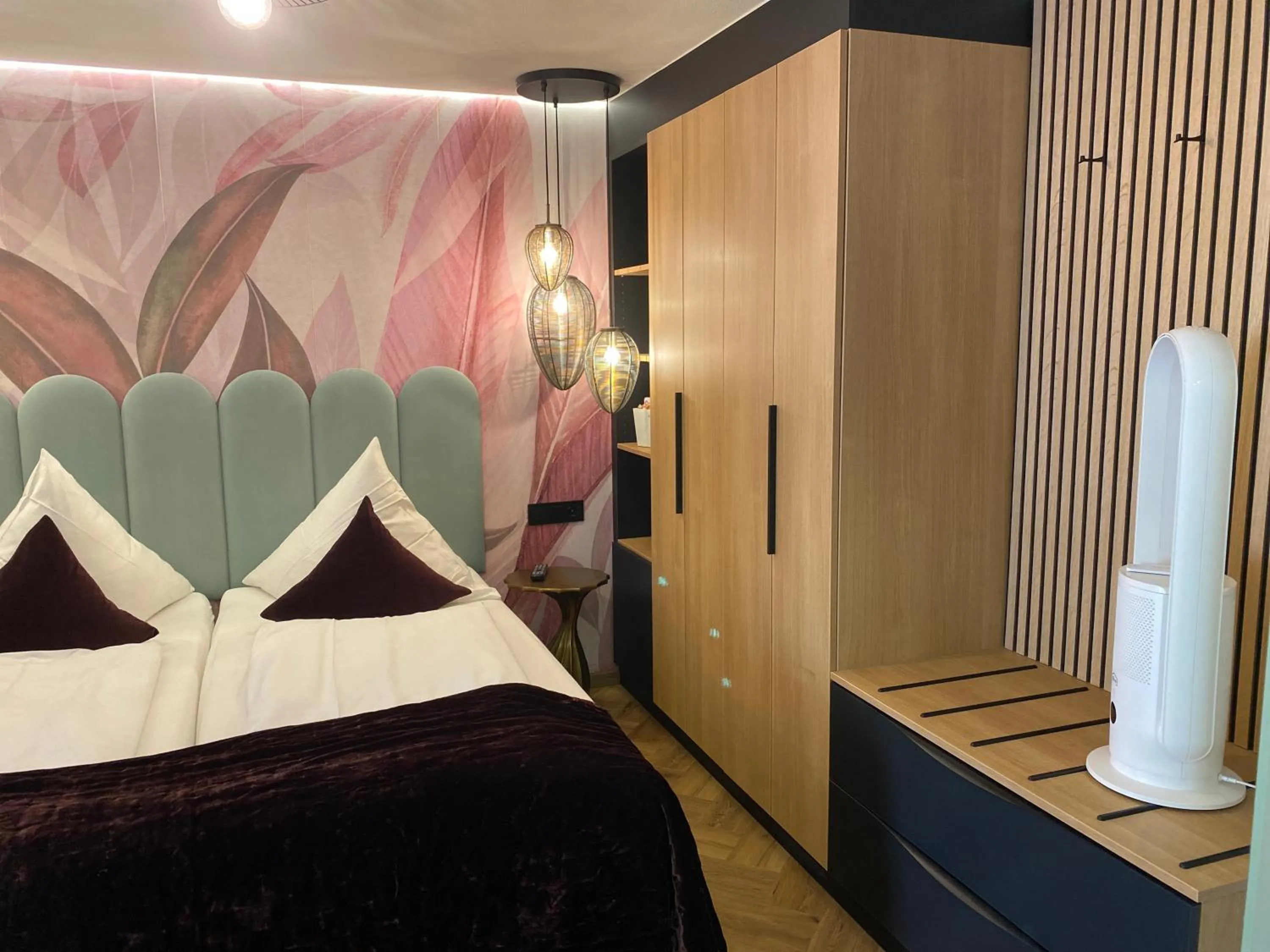 Bed in Boutique - Hotel Zum Schloss