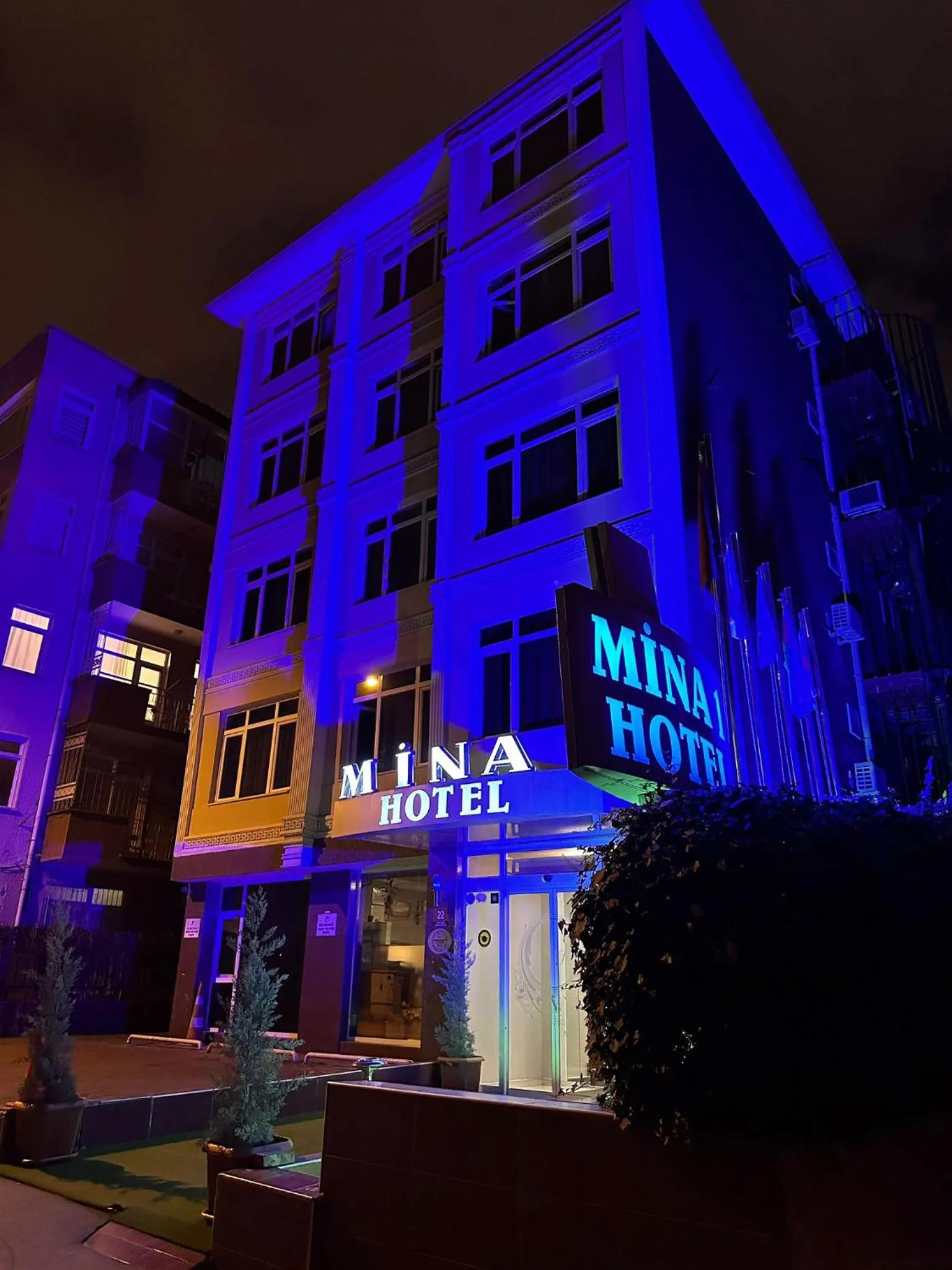 Property building in Minabir Otel