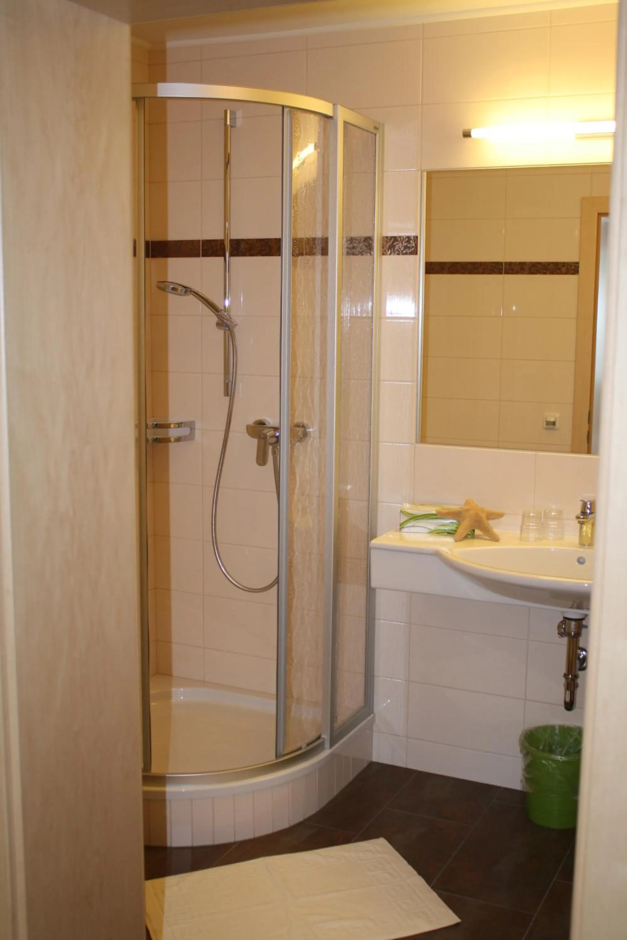 Bathroom in Zimmervermietung Babsy