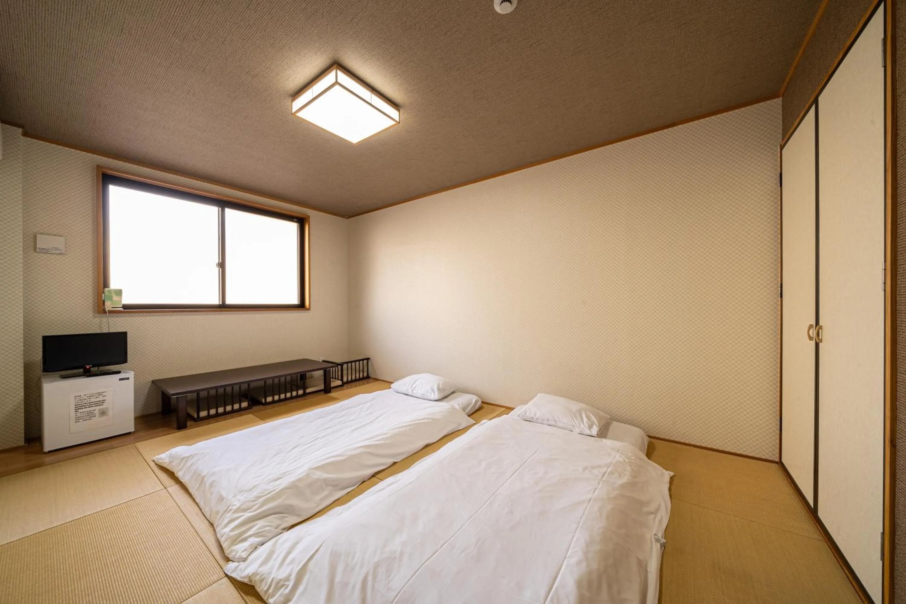 Photo of the whole room, Bed in BEPPU HOSTEL U&T