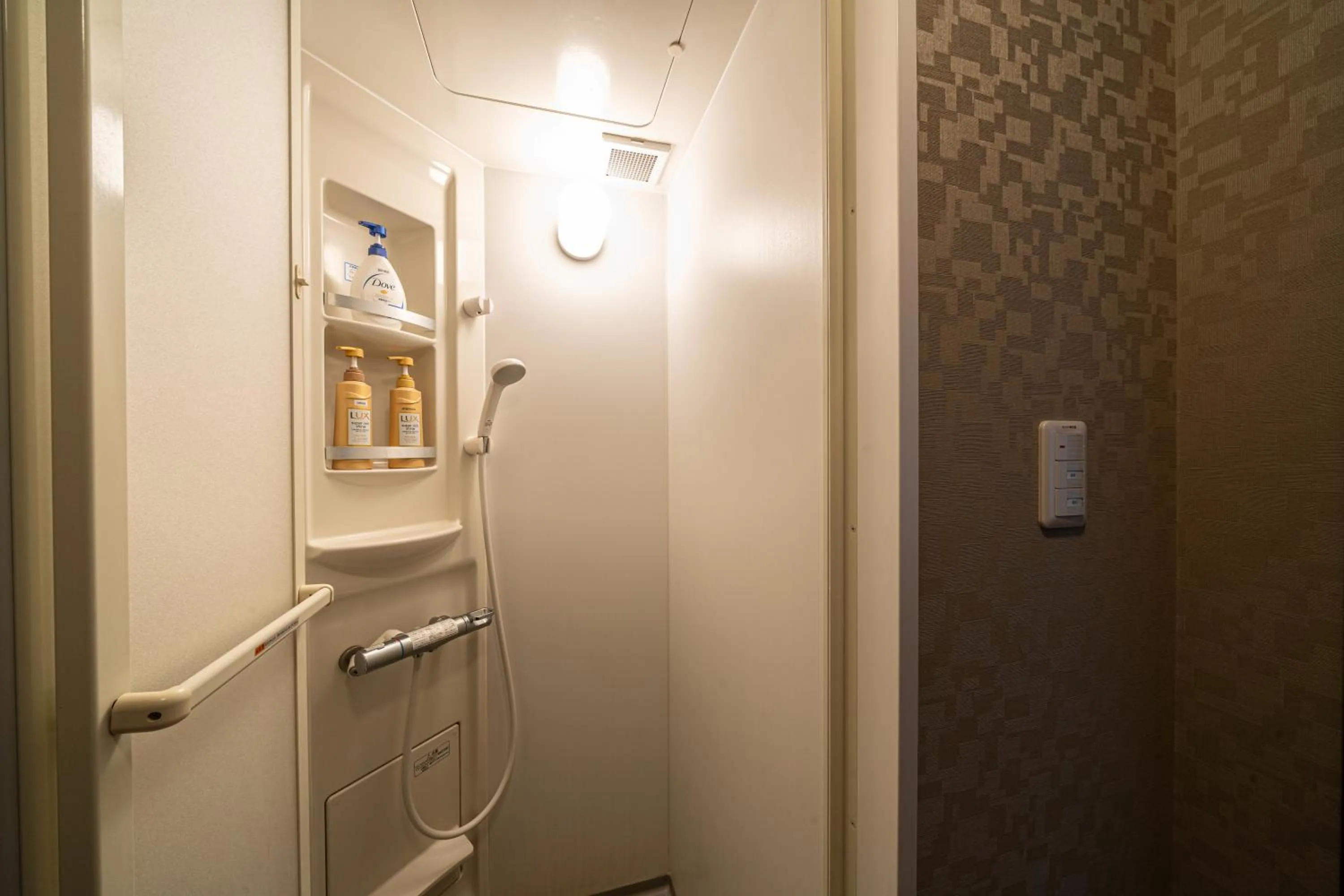 Shower in BEPPU HOSTEL U&T