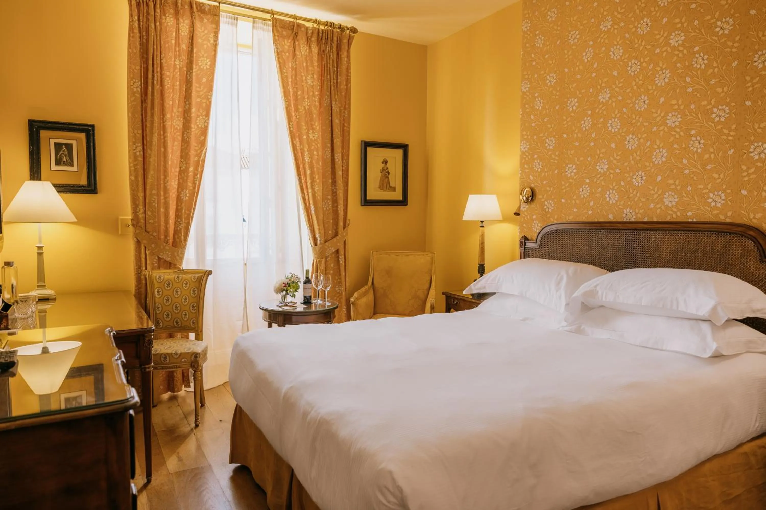 Bedroom, Bed in Hôtel de Toiras