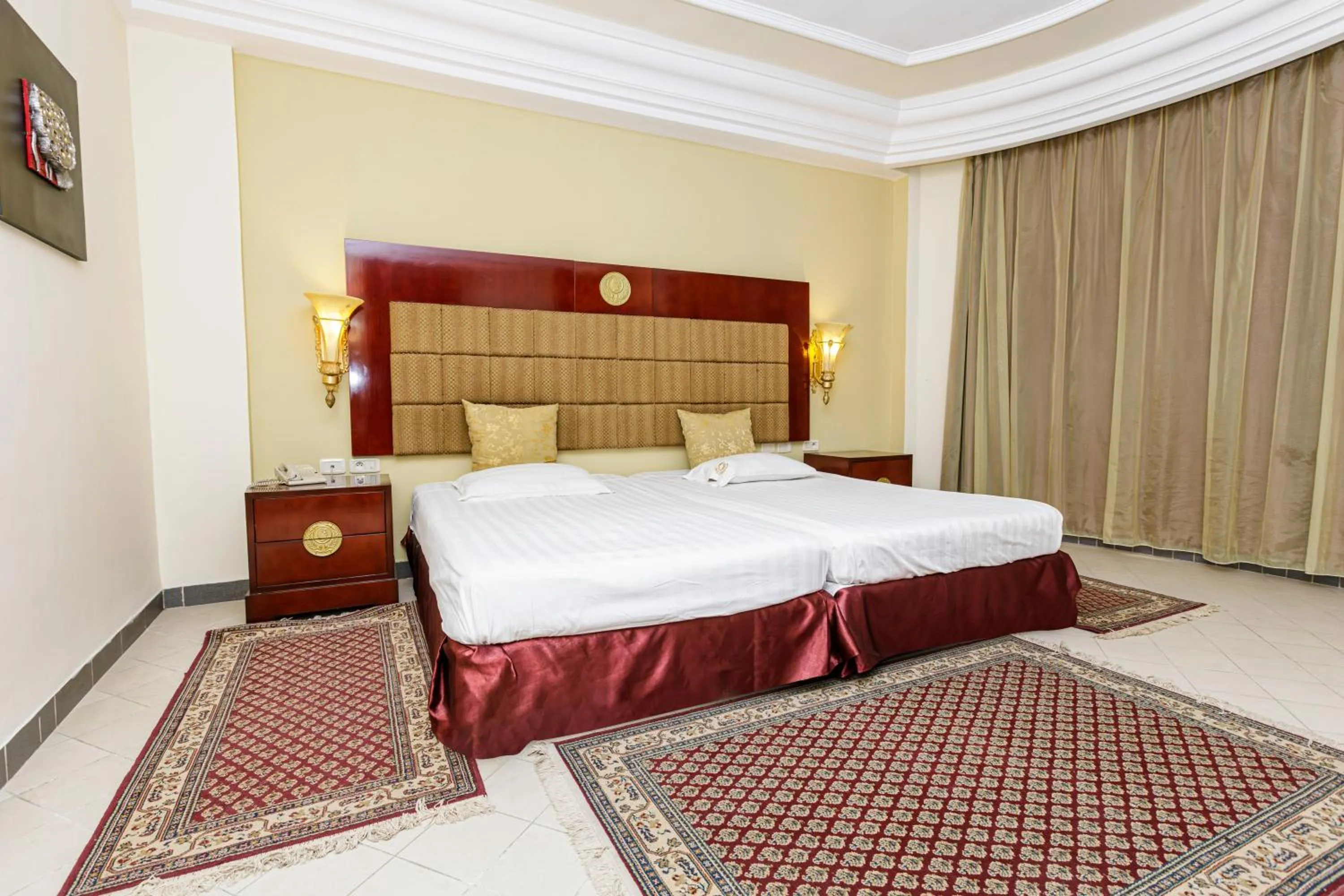 Bed in César Palace Sousse