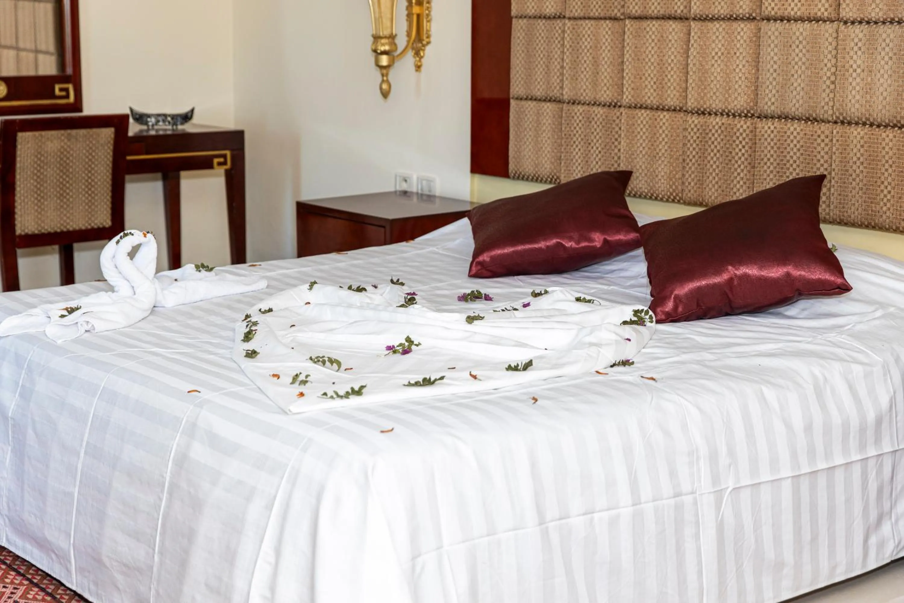 Bed in César Palace Sousse