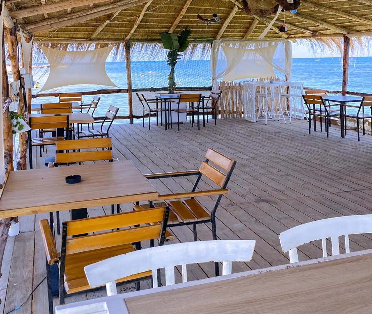 Beach in César Palace Sousse