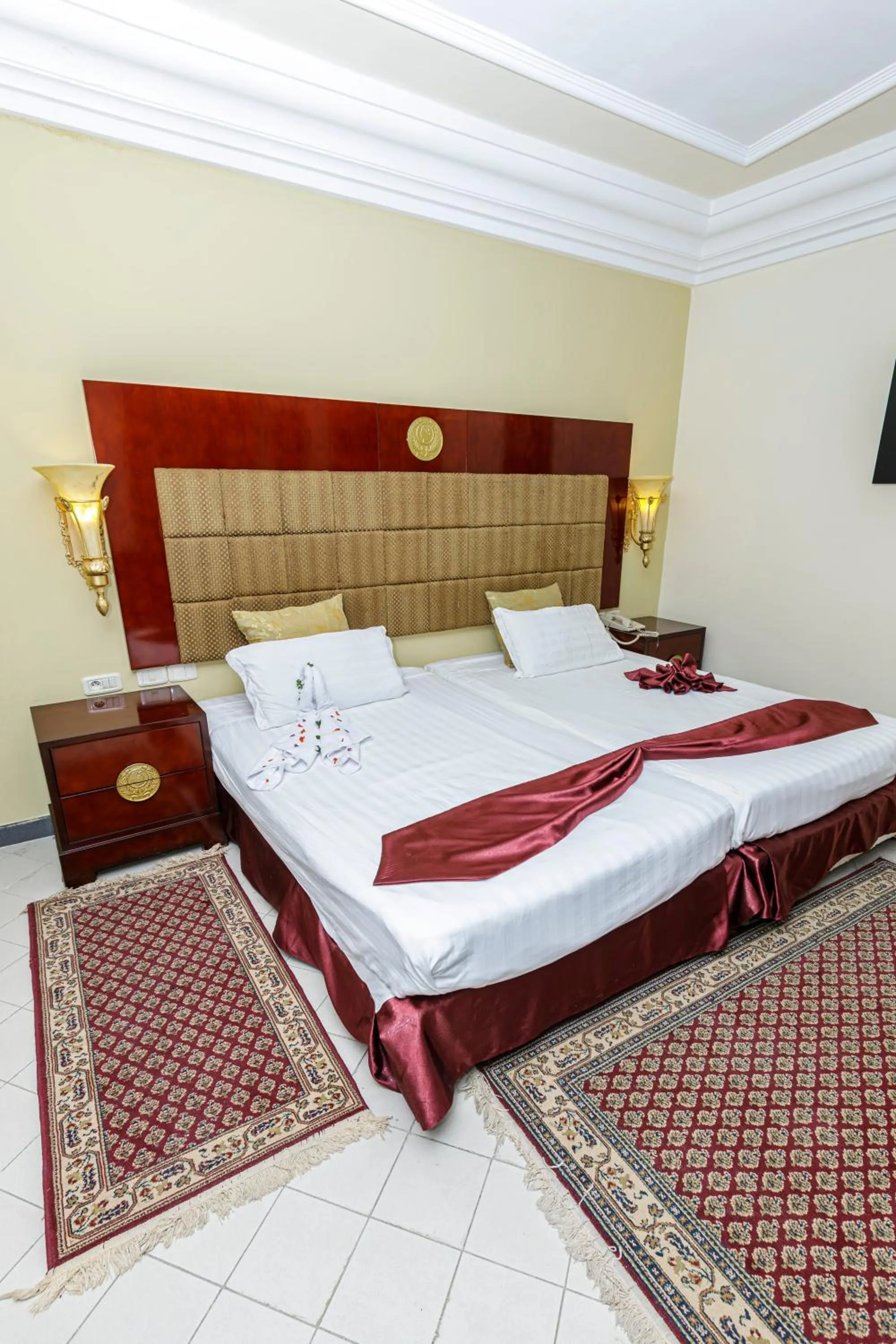 Bed in César Palace Sousse