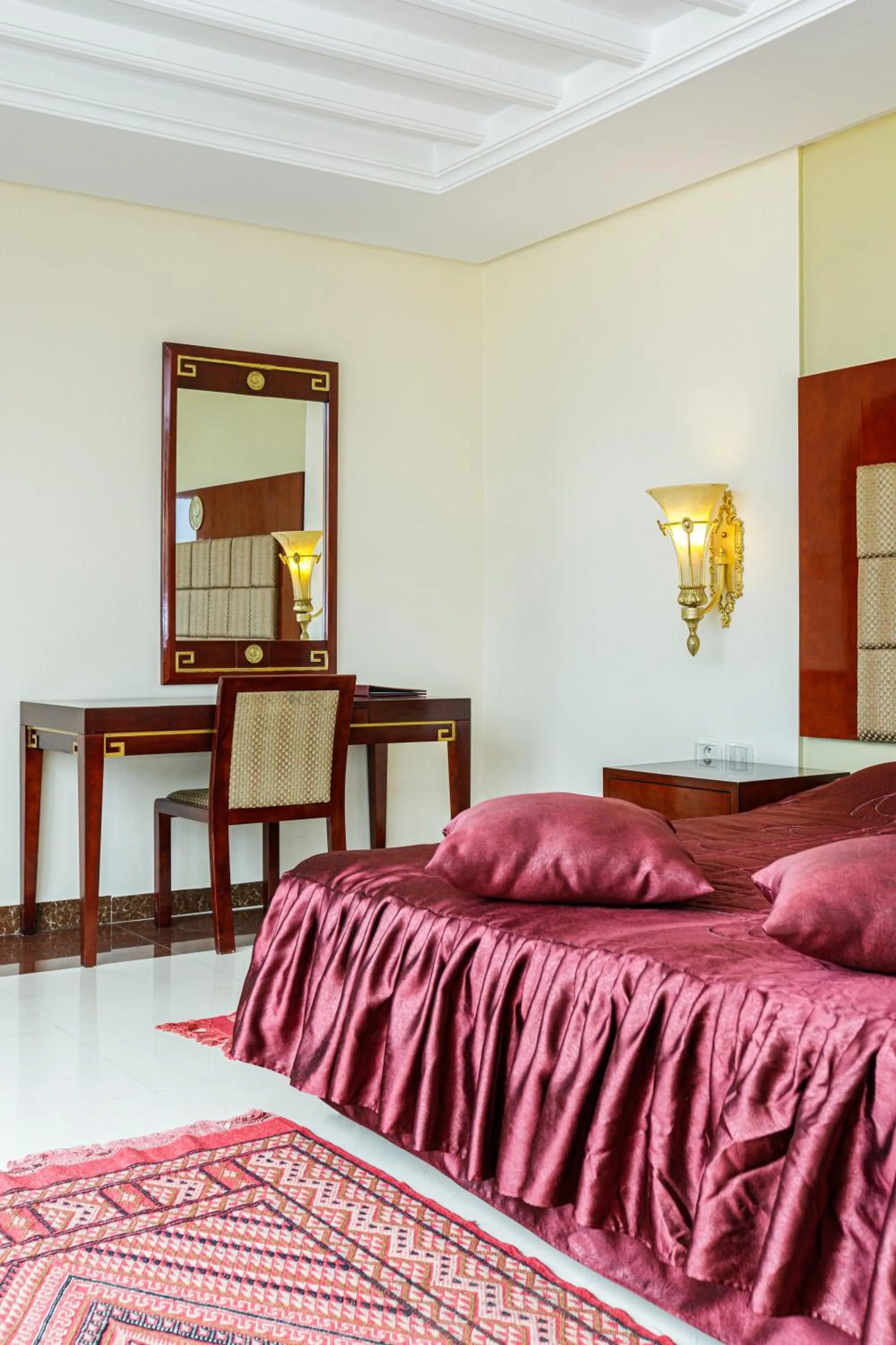 Bed in César Palace Sousse