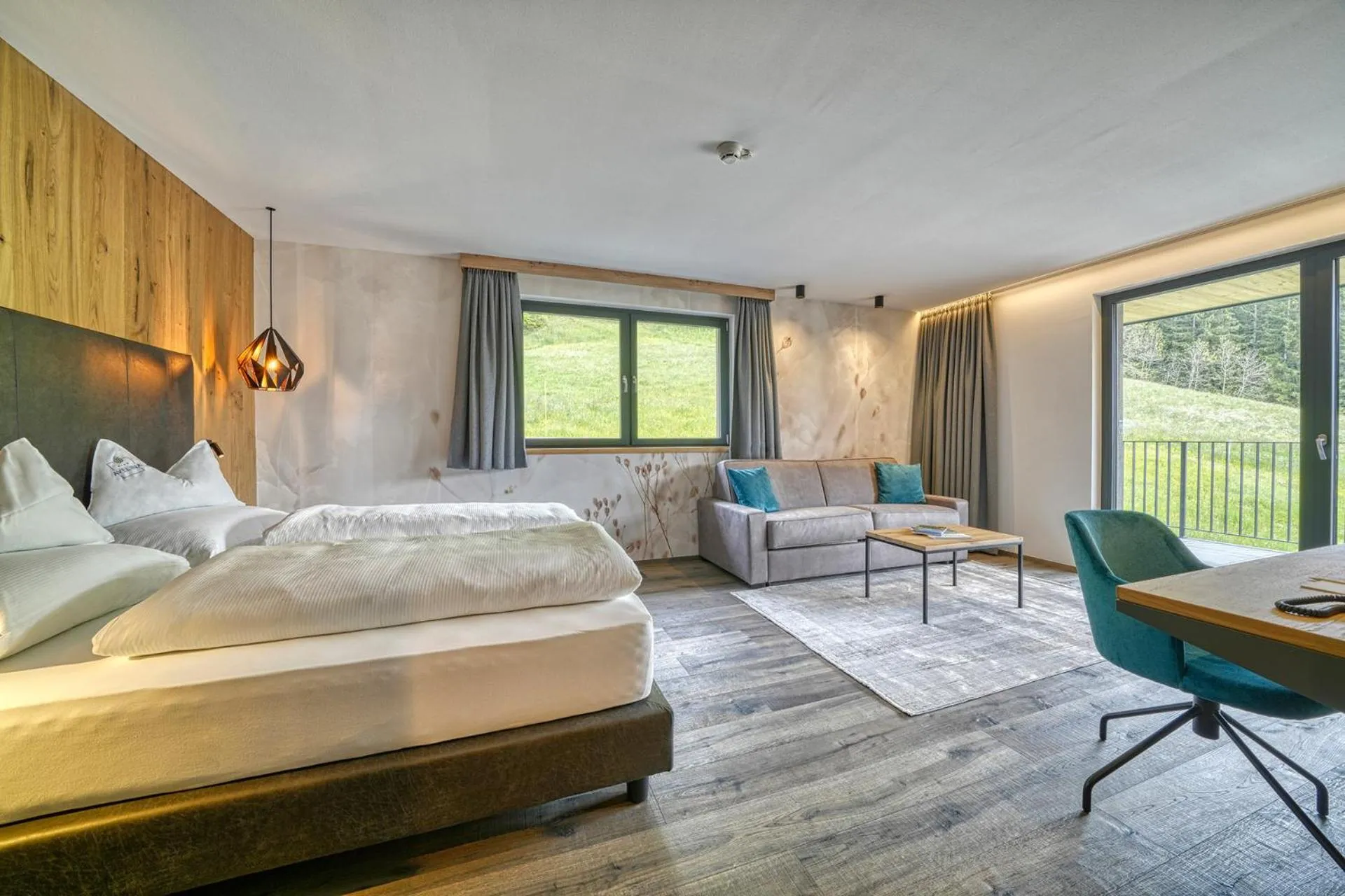 Photo of the whole room, Bed in Hotel Avelina