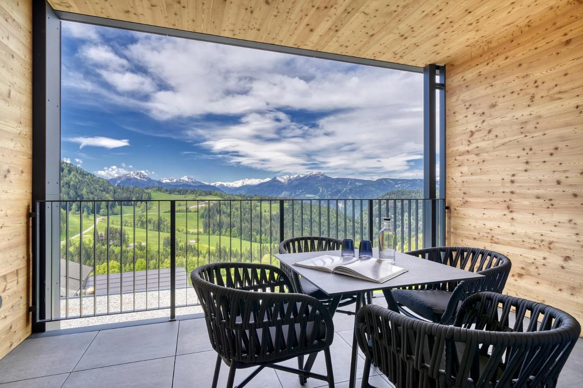 Natural landscape in Hotel Avelina