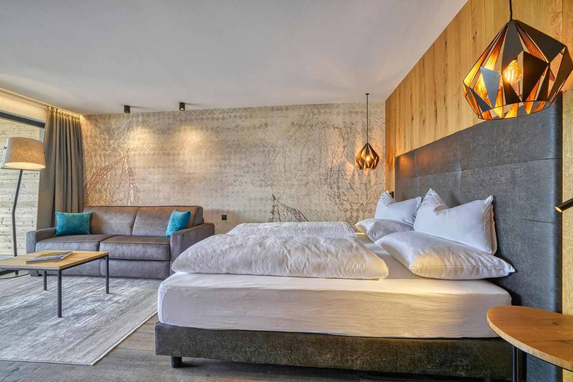 Bed in Hotel Avelina