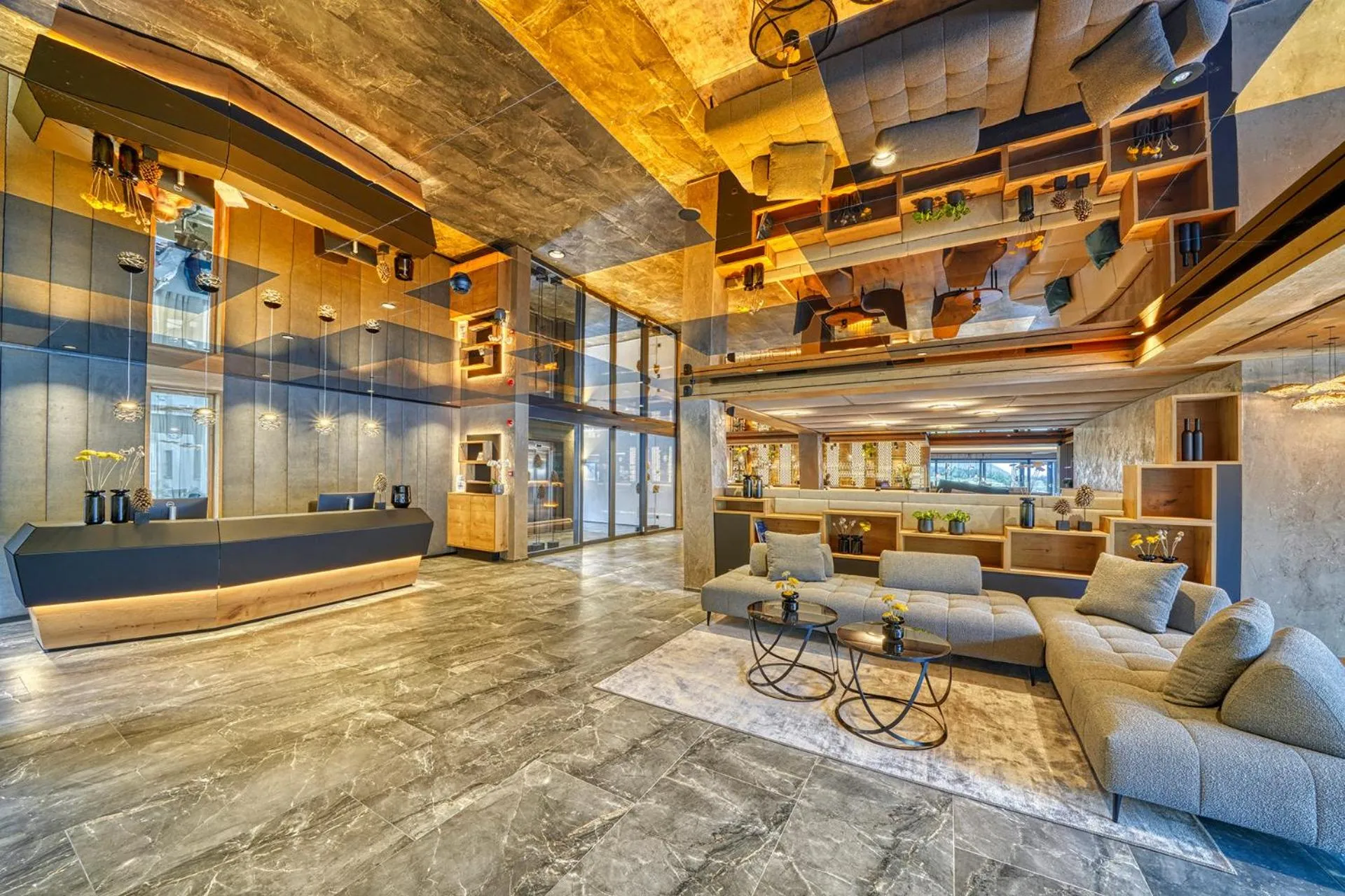 Lobby or reception in Hotel Avelina