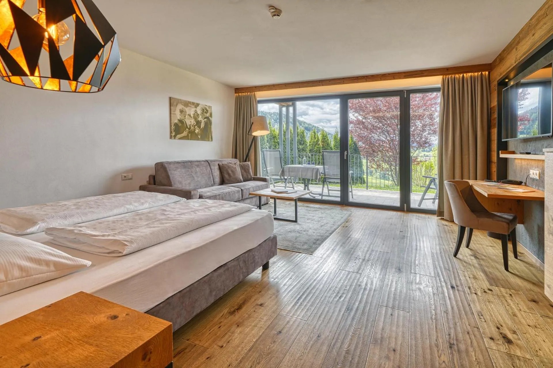 Photo of the whole room, Bed in Hotel Avelina