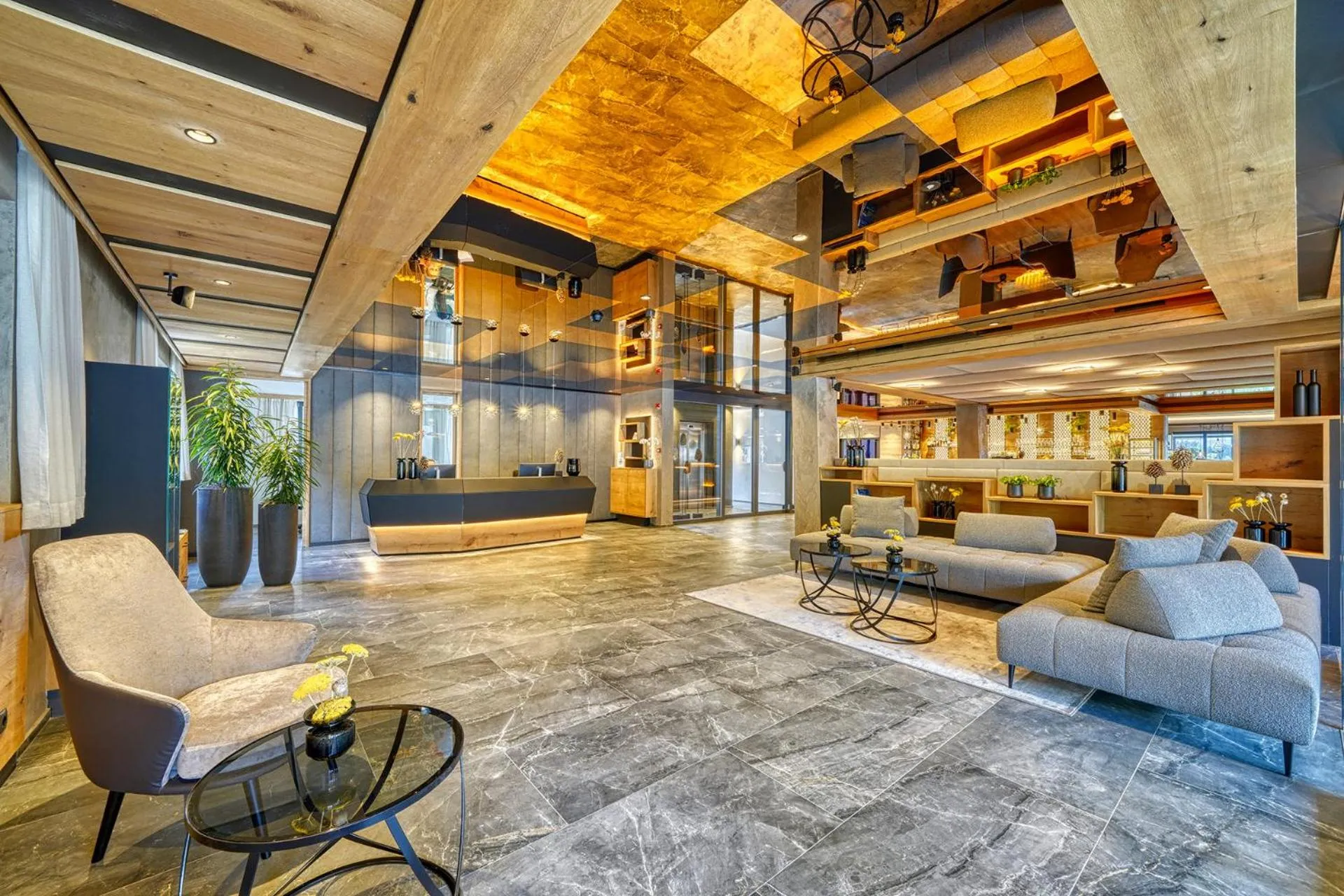 Lobby or reception in Hotel Avelina