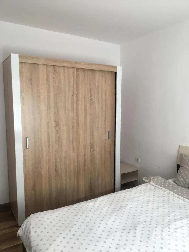 Bedroom, Bed in 4 Seasons Apartments